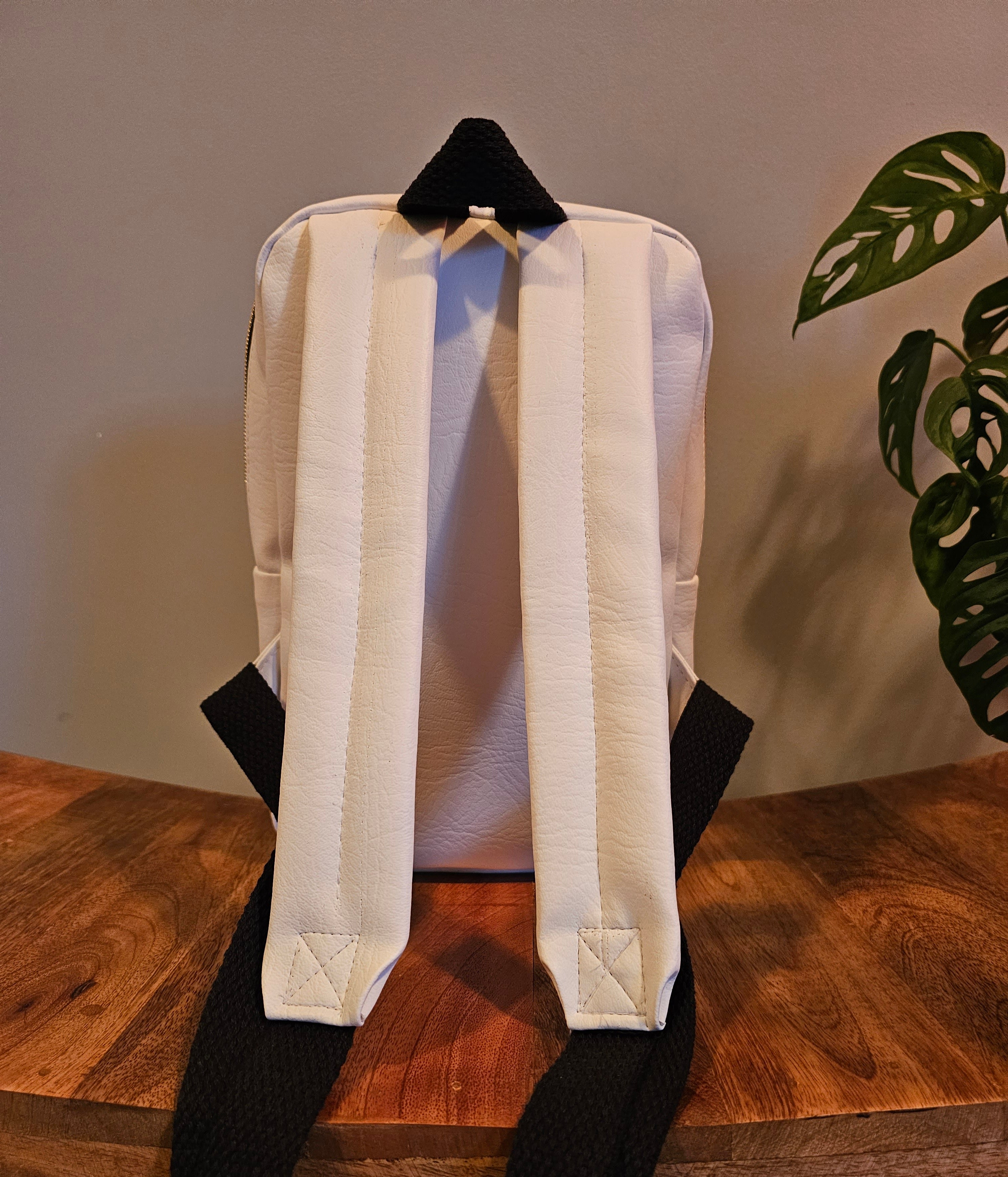 Modern Manda Convertible Bag Pattern