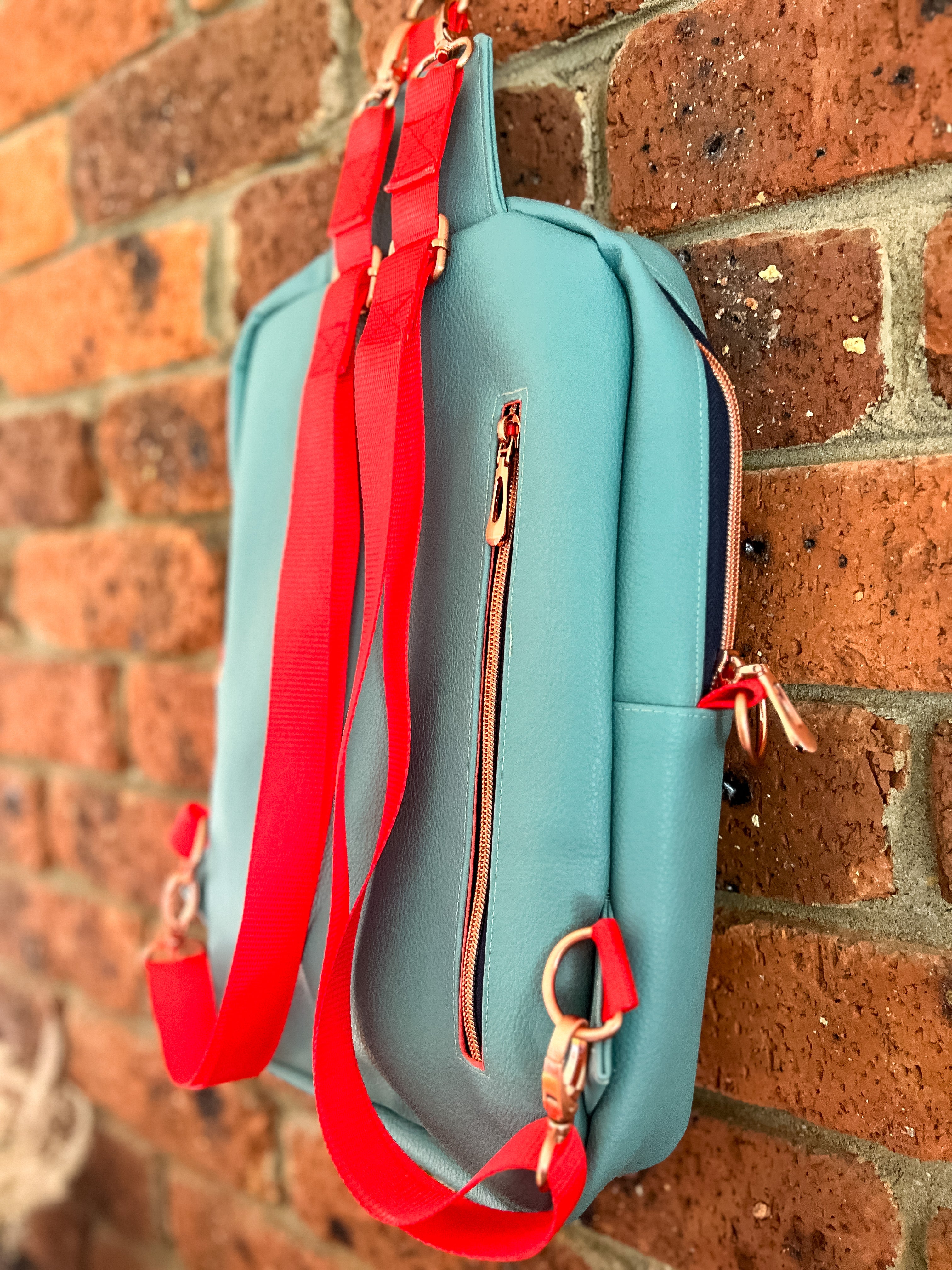 Modern Manda Convertible Bag Pattern