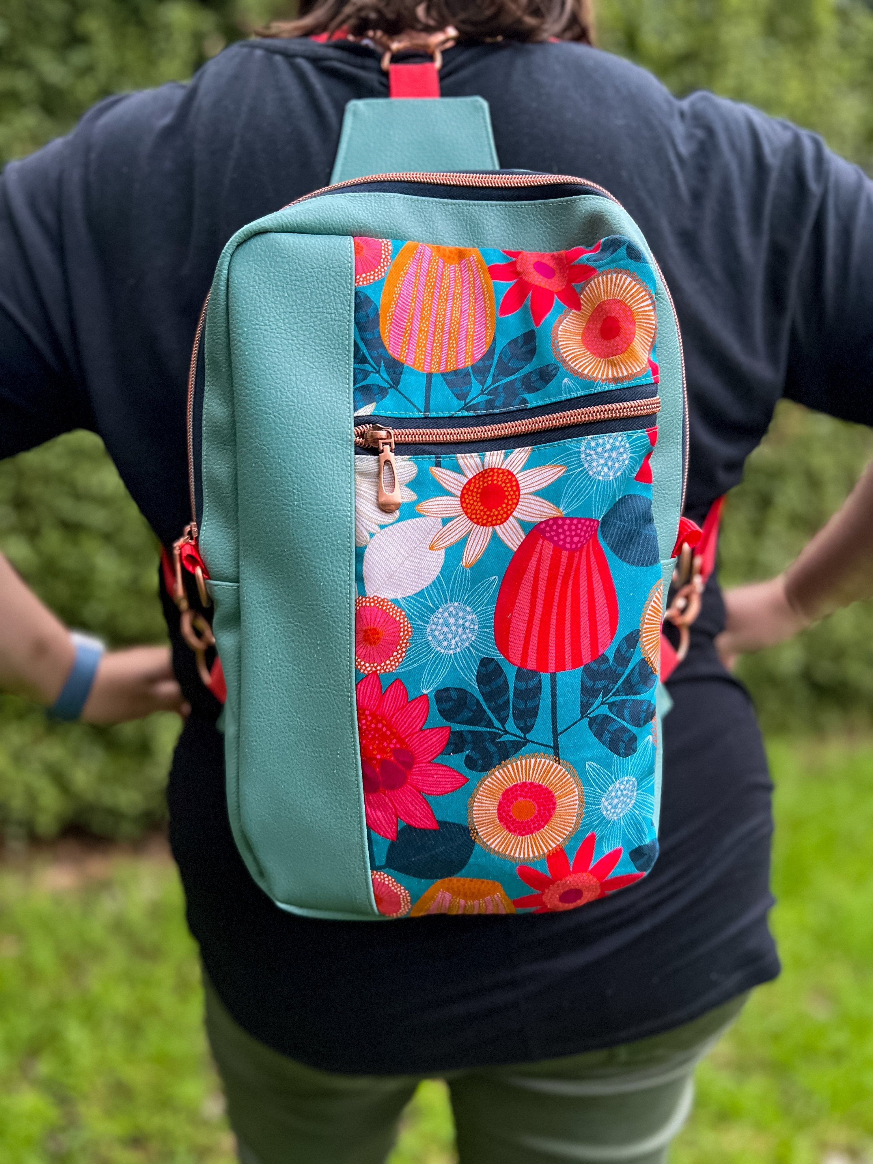 Modern Manda Convertible Bag Pattern