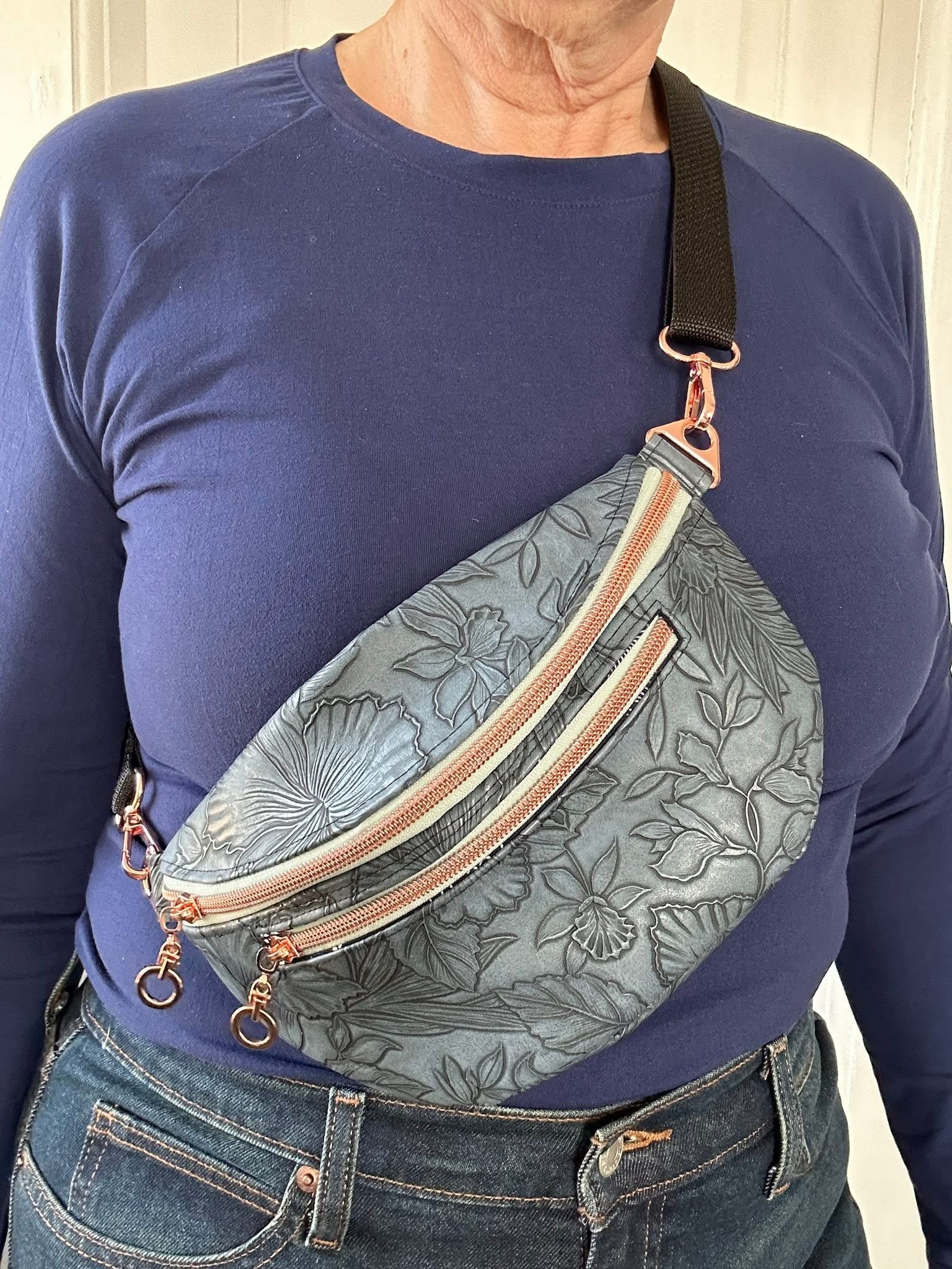 Jenny Crossover Belt Bag Pattern