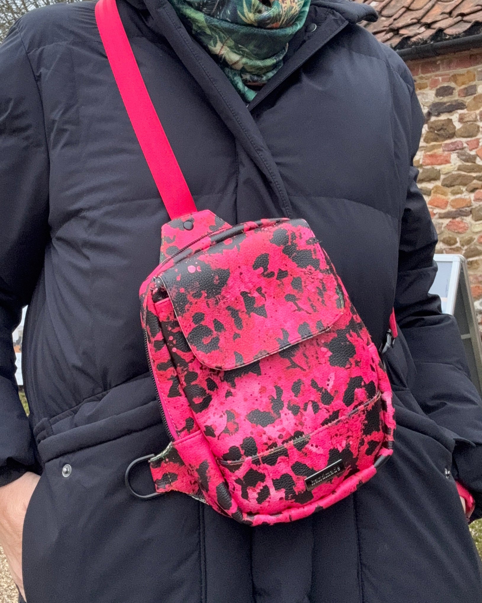 Callie Casual Carry Sling Bag Sewing Pattern