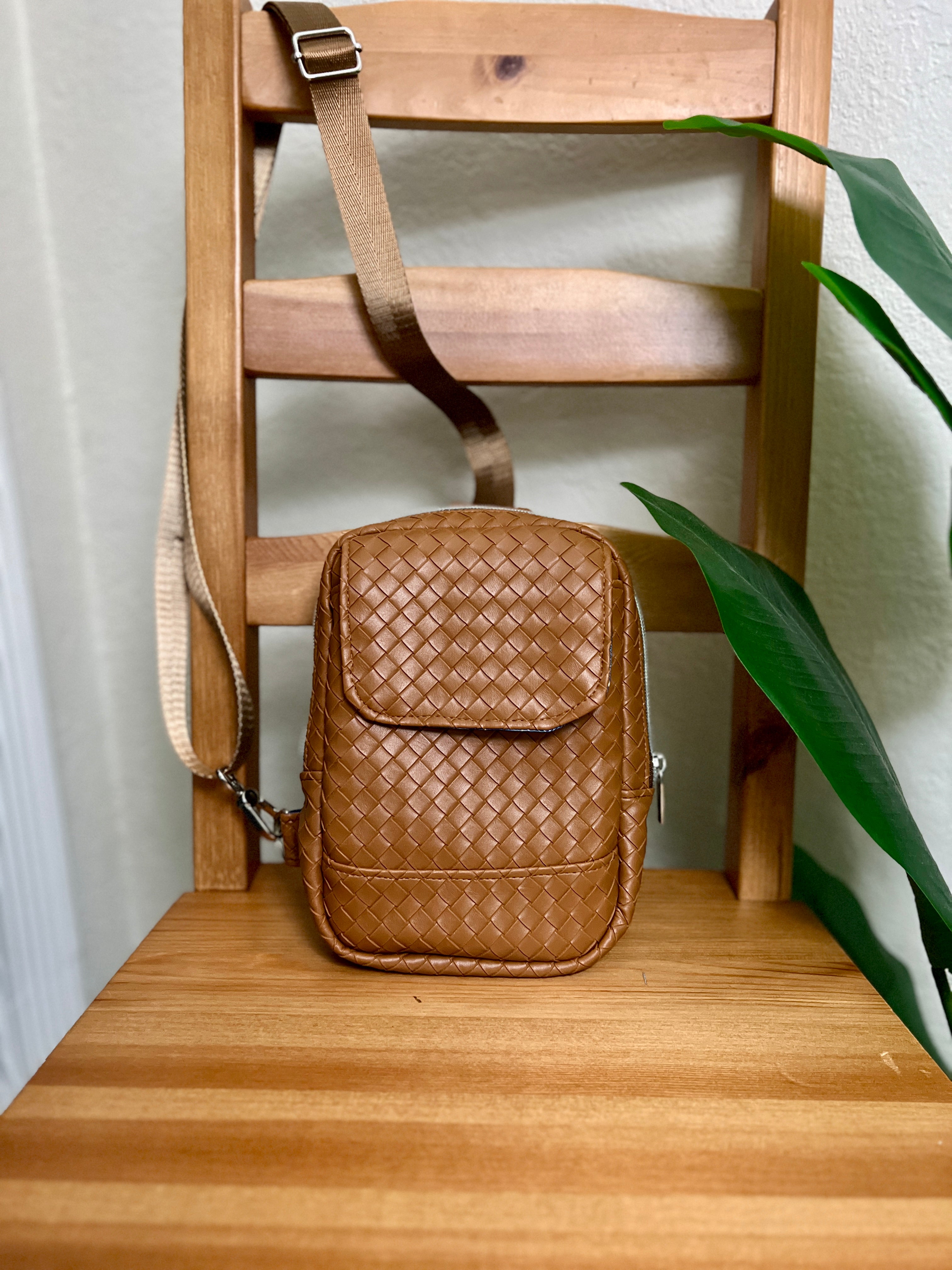 Callie Casual Carry Sling Bag Sewing Pattern