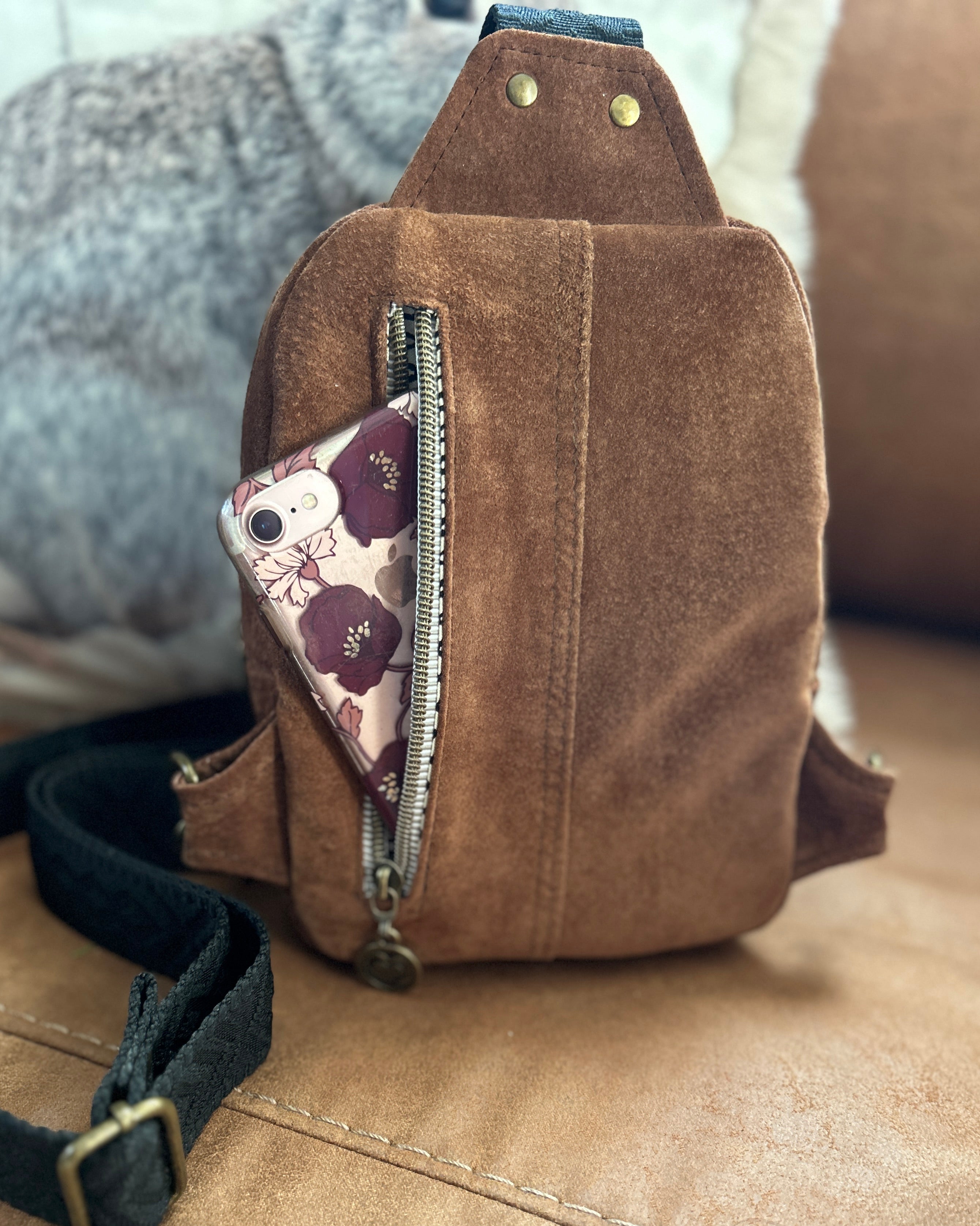 Callie Casual Carry Sling Bag Sewing Pattern