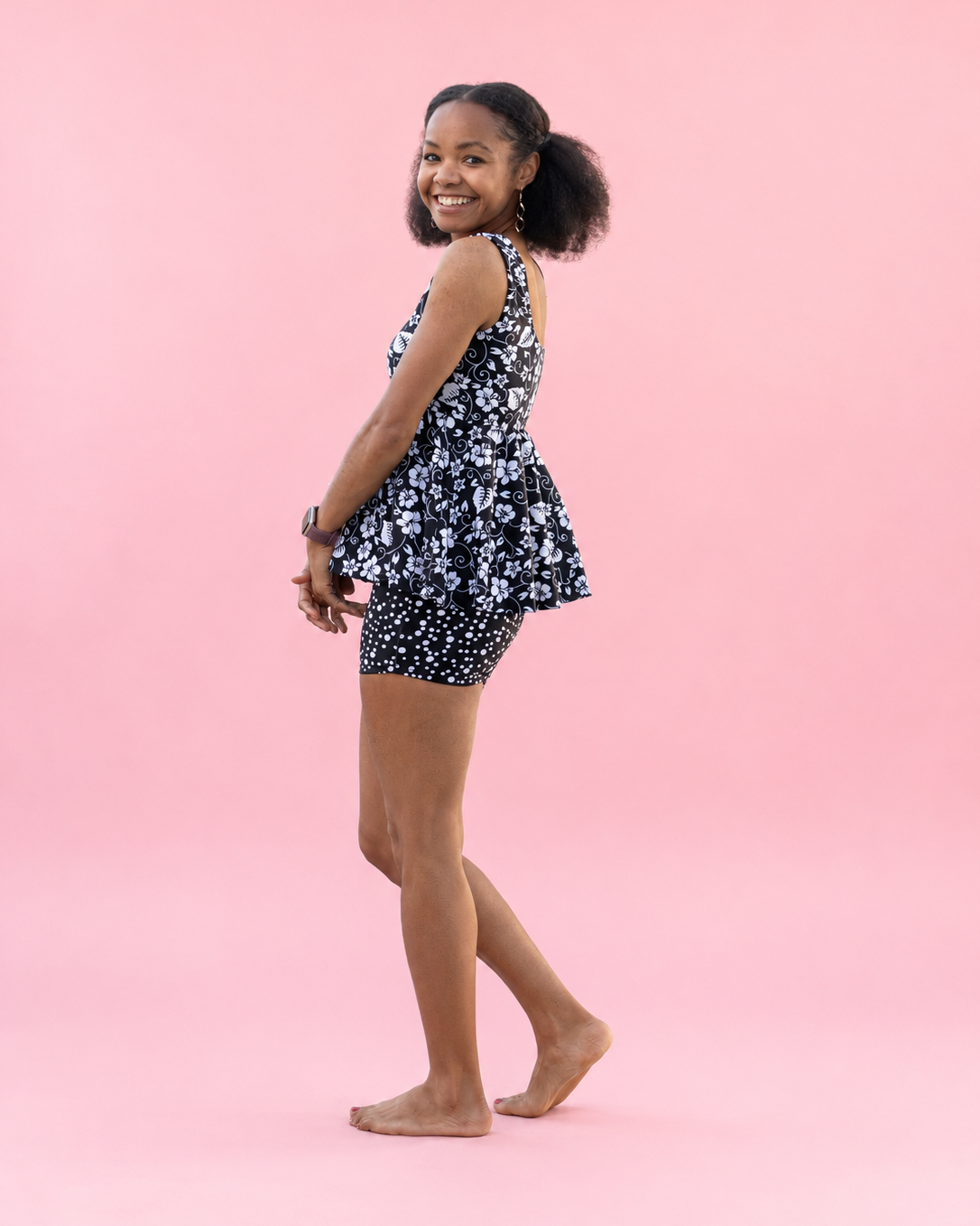 Modest Tankini and Ruched Shorts sewing pattern by Ellie and Mac PDF sewing patterns. Sizes xxs - 6xl included. Projector file, A0 file, A4 print file, Letter print file, video sew along tutorial, color photo step-by-step instructions, and fit alteration instructions included.