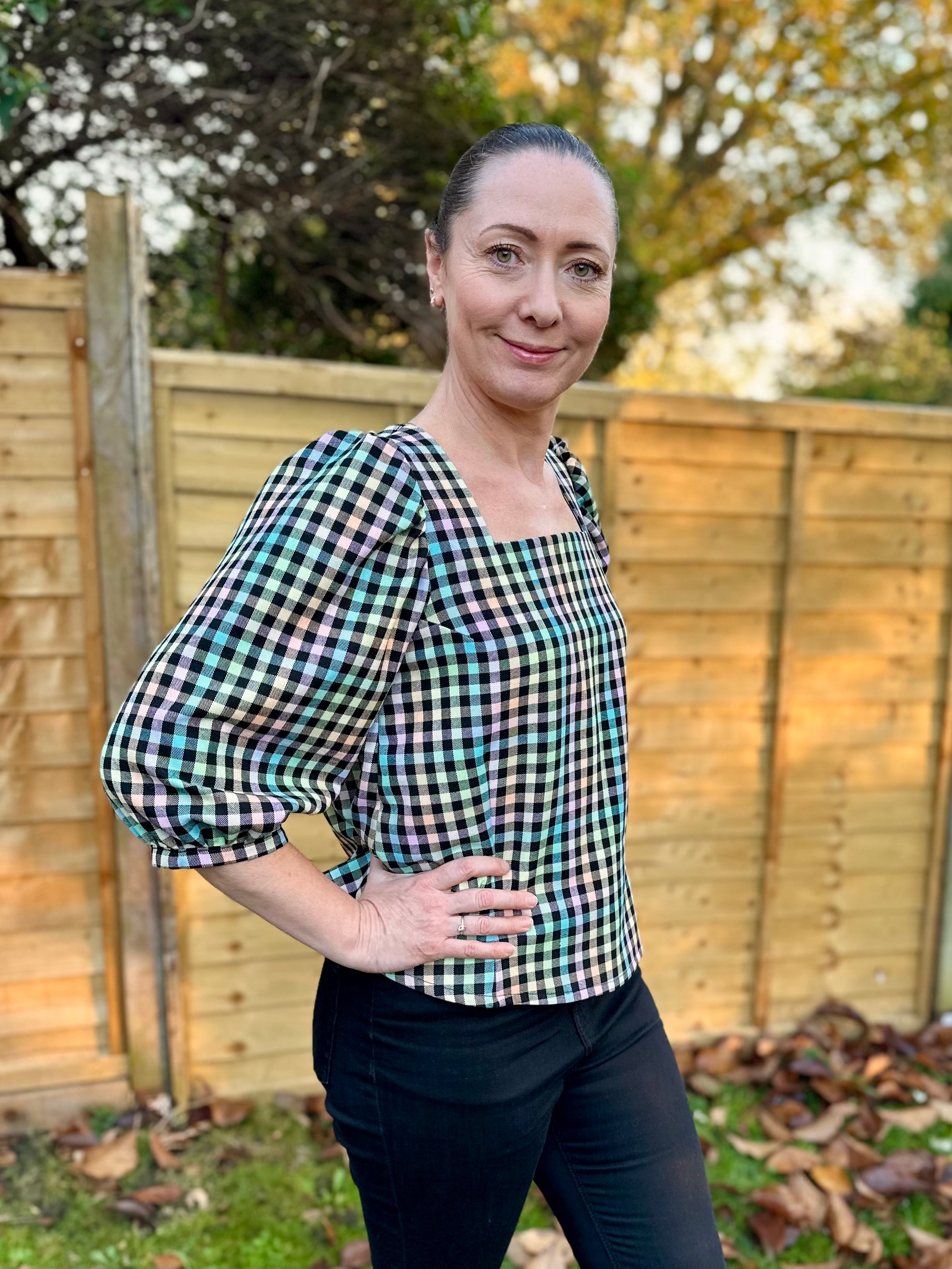 Zara blouse outfit idea with casual or dressy styling