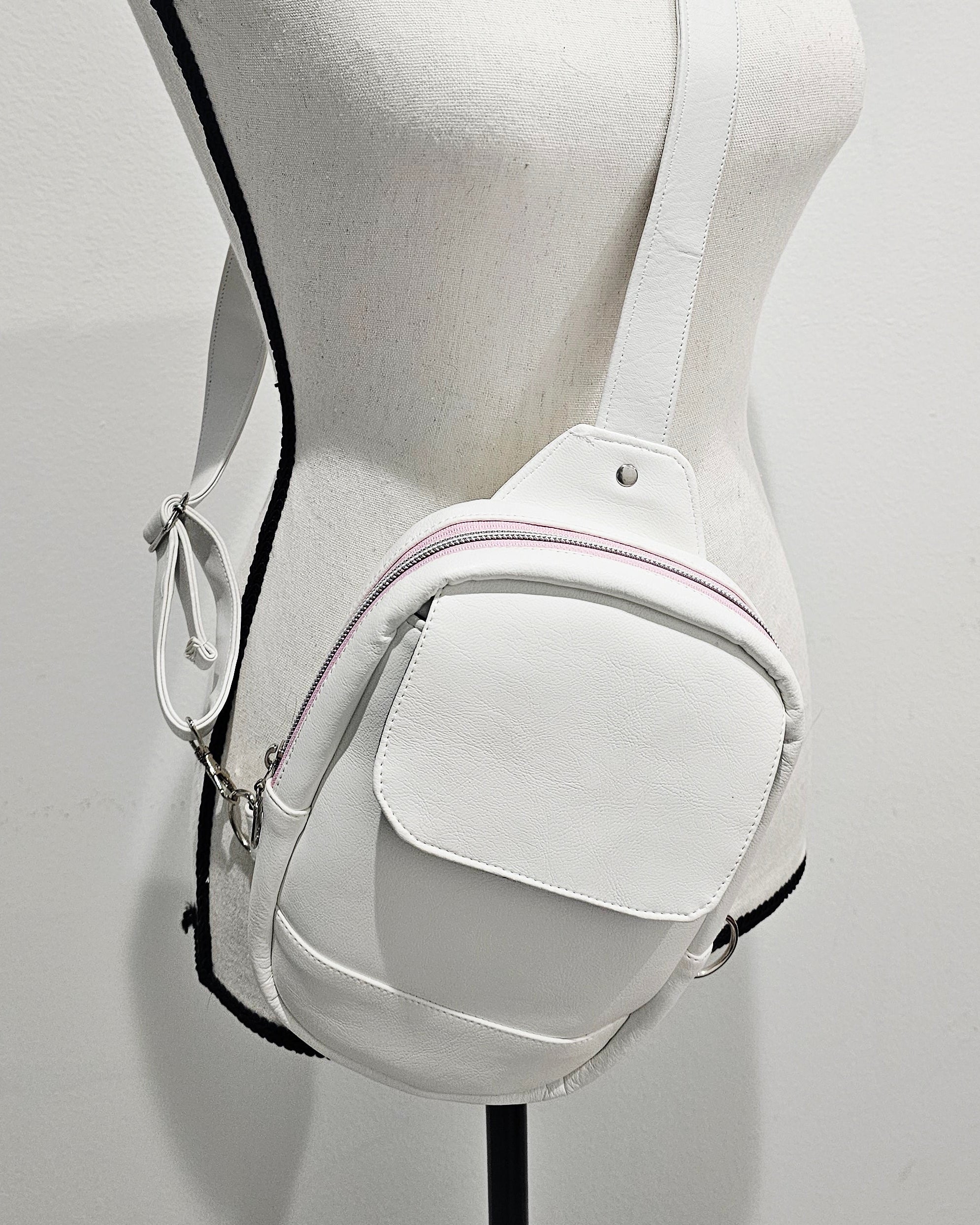 Callie Casual Carry Sling Bag Sewing Pattern