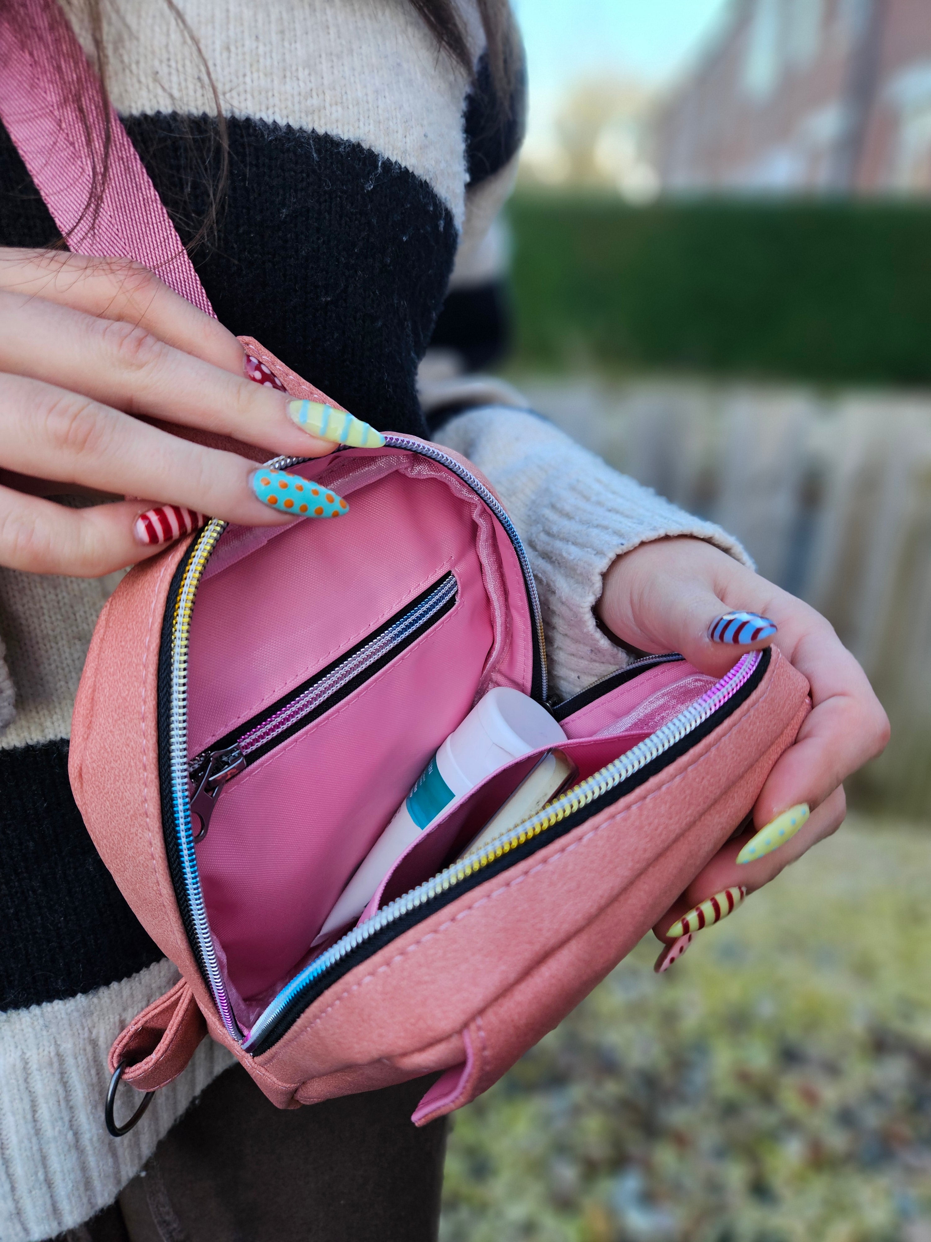 Callie Casual Carry Sling Bag Sewing Pattern