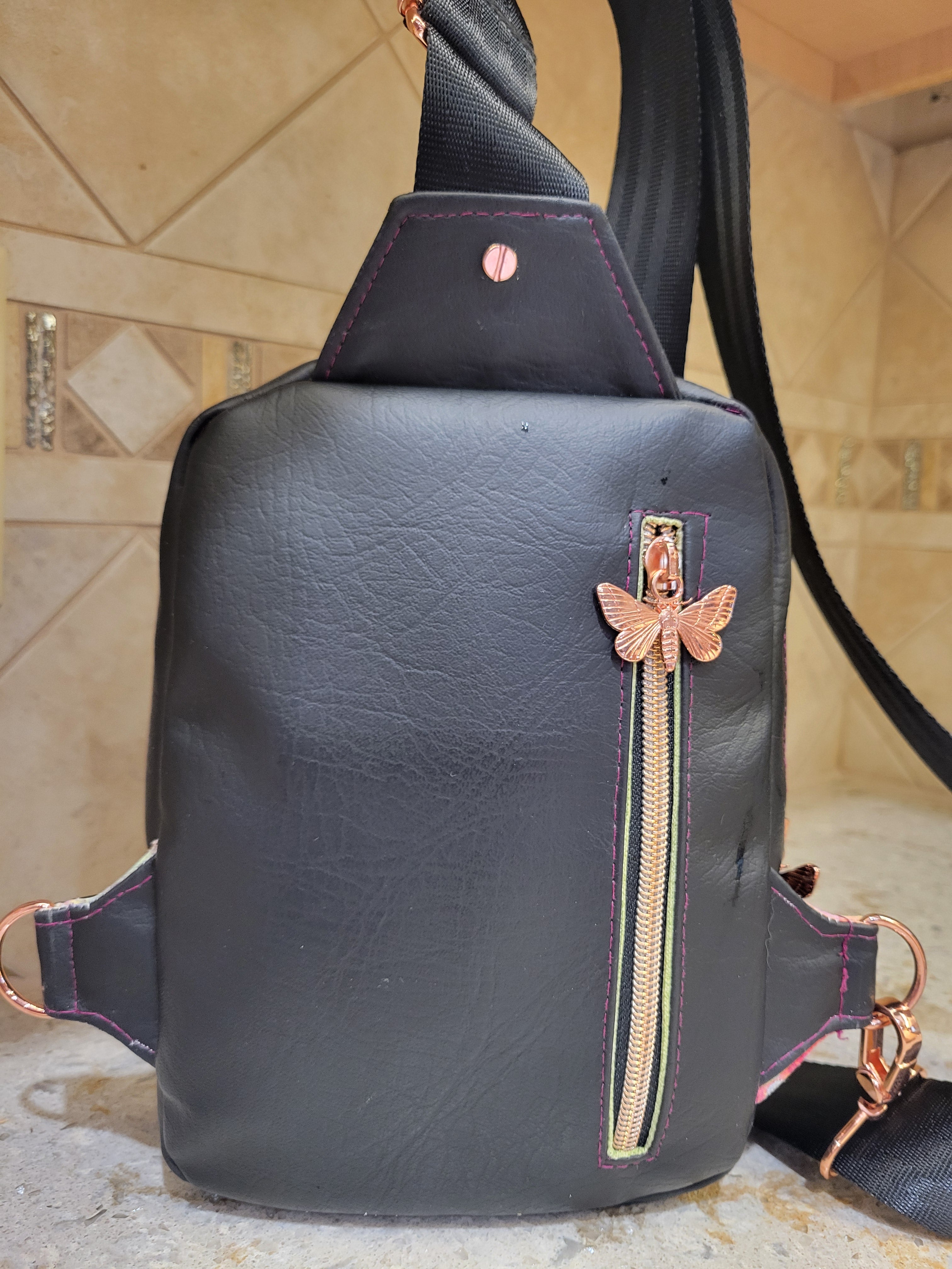 Callie Casual Carry Sling Bag Sewing Pattern