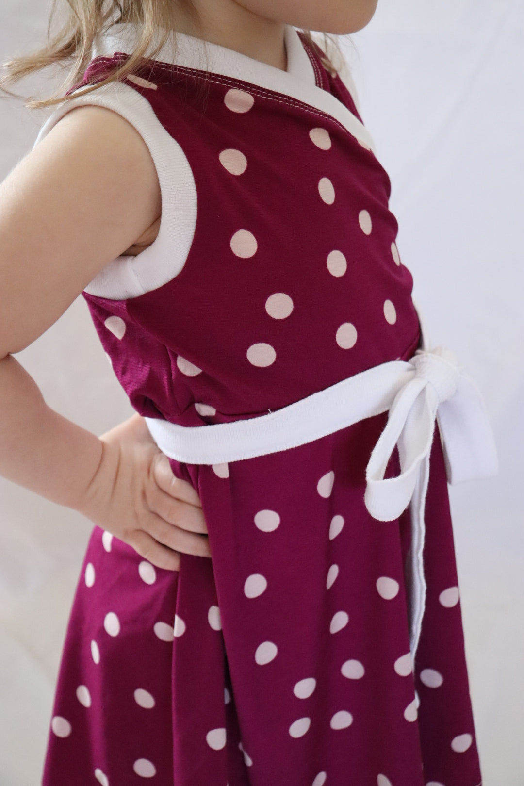 Cute polka dot dress with sash. Tank top dress with aline skirt.
Easy sewing patterns for kids.