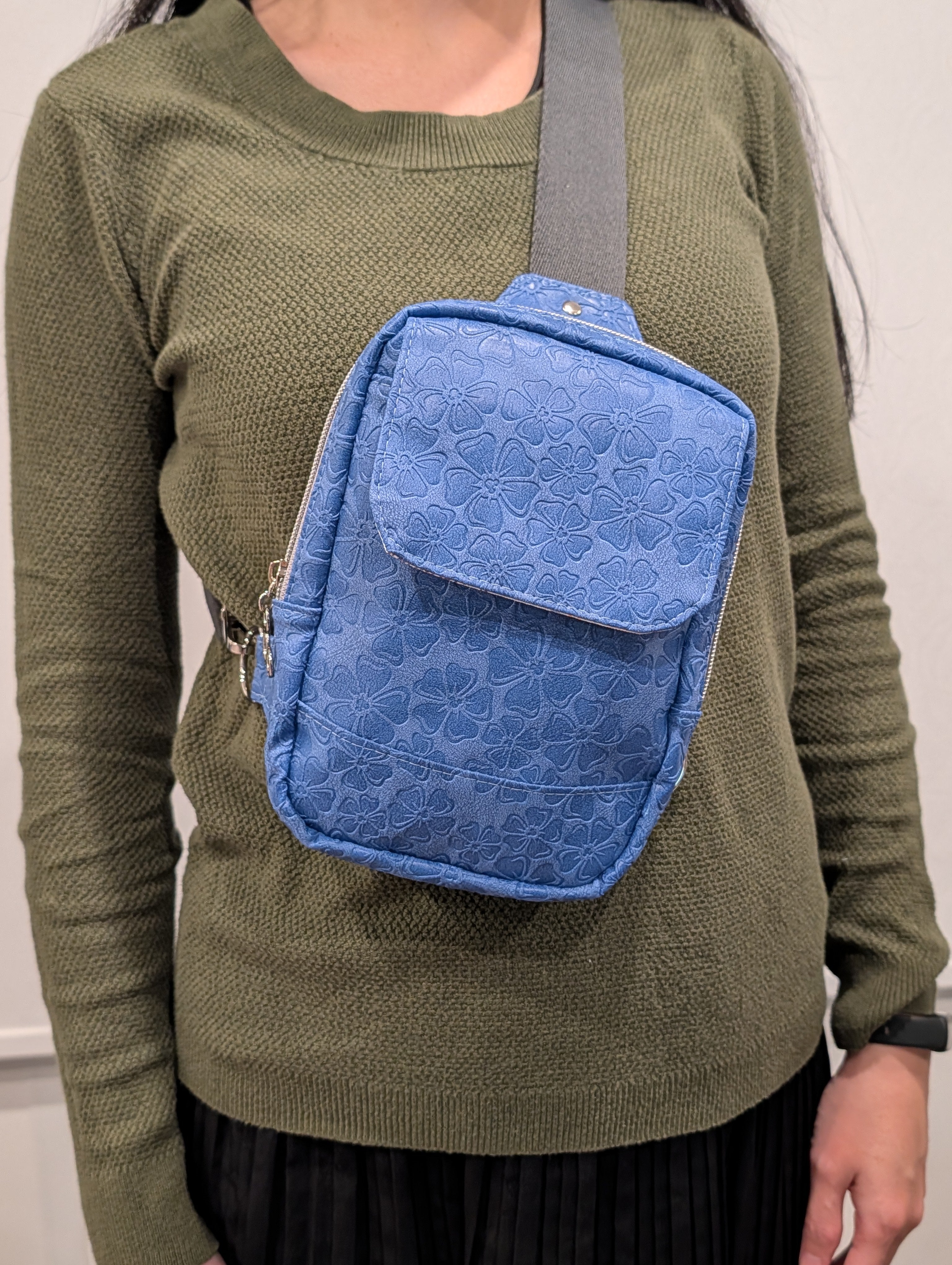 Callie Casual Carry Sling Bag Sewing Pattern