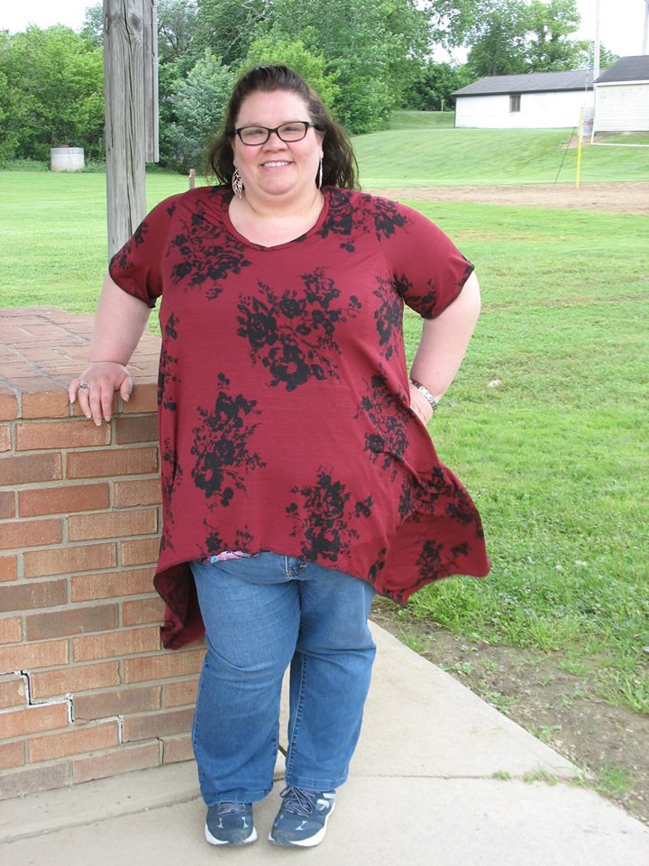 Women's Shark Bite Top Pattern - Ellie and Mac, Digital (PDF) Sewing Patterns | USA, Canada, UK, Australia