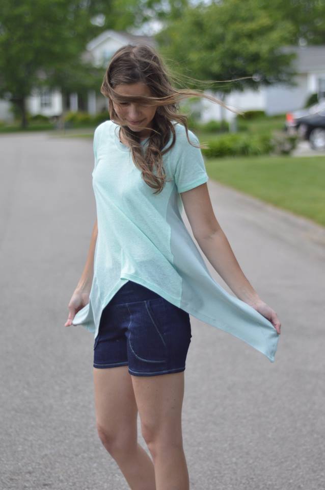 Women's Shark Bite Top Pattern - Ellie and Mac, Digital (PDF) Sewing Patterns | USA, Canada, UK, Australia