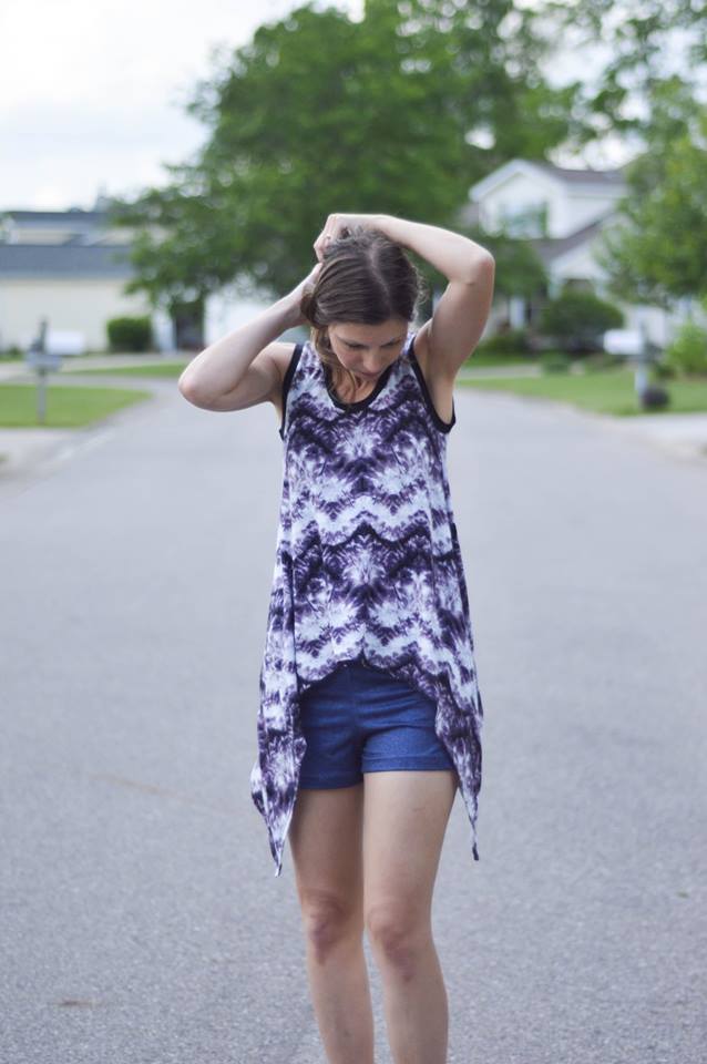 Women's Shark Bite Top Pattern - Ellie and Mac, Digital (PDF) Sewing Patterns | USA, Canada, UK, Australia