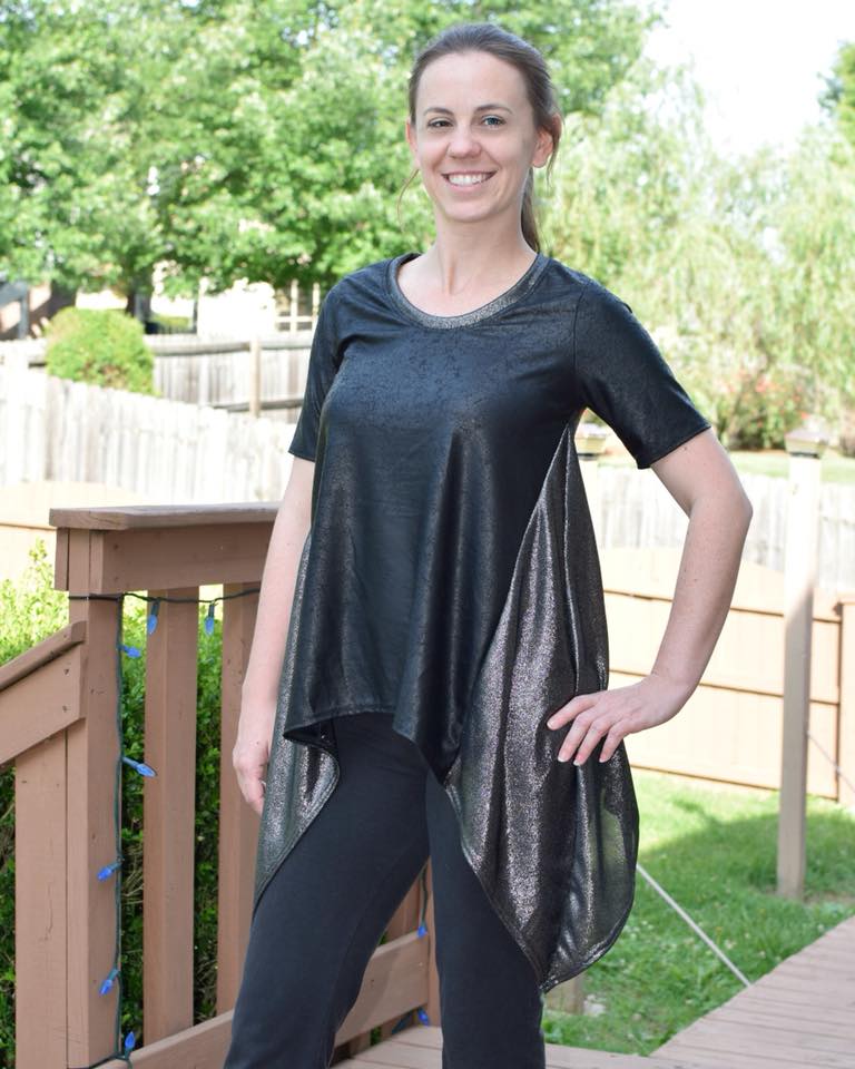 Women's Shark Bite Top Pattern - Ellie and Mac, Digital (PDF) Sewing Patterns | USA, Canada, UK, Australia