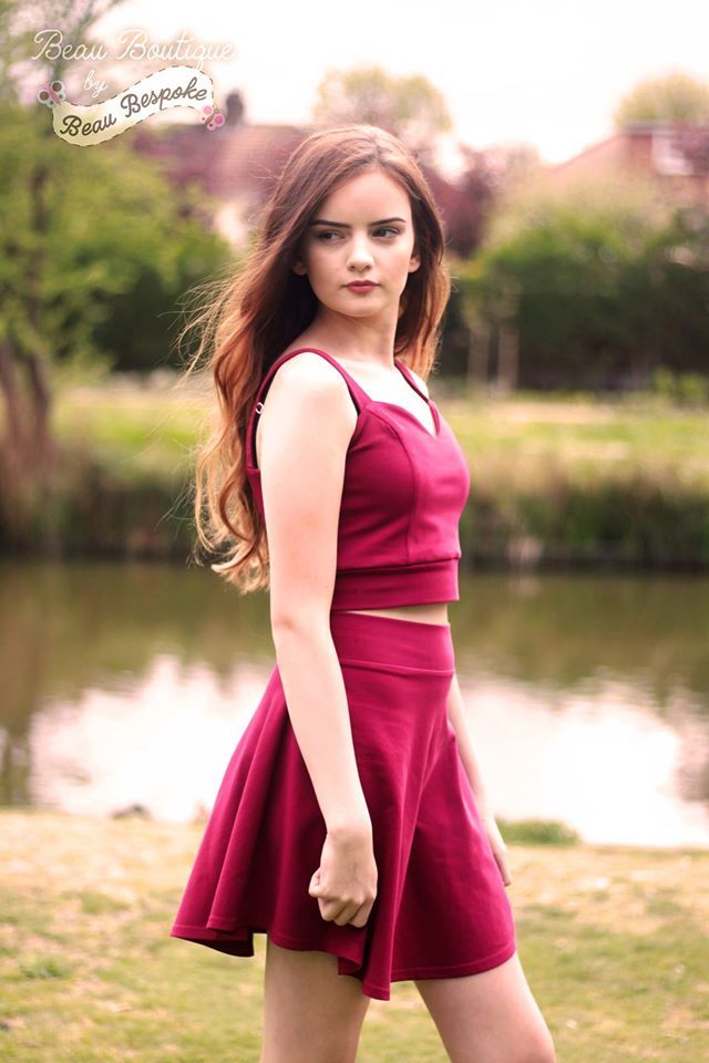 Teen & Women's Sweetheart Crop Top Pattern - Ellie and Mac, Digital (PDF) Sewing Patterns | USA, Canada, UK, Australia