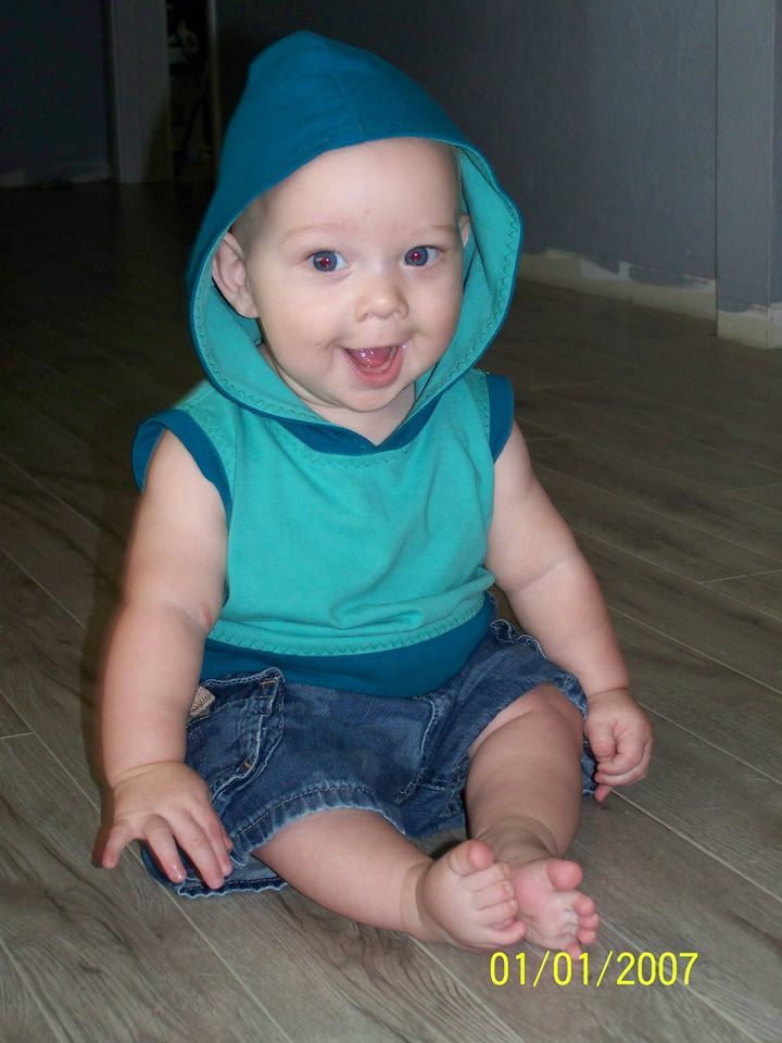 Tatum Hoodie Tank Top Pattern - Ellie and Mac, Digital (PDF) Sewing Patterns | USA, Canada, UK, Australia