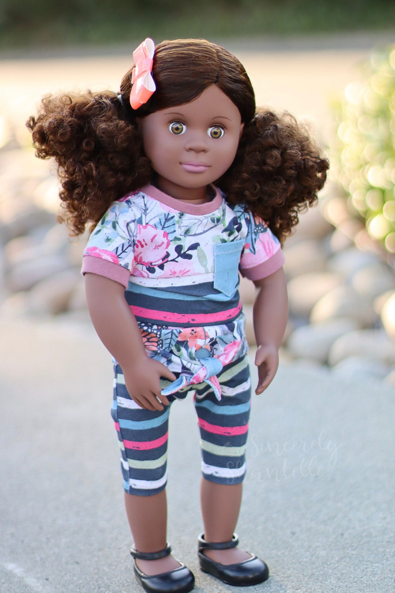 Color-Block Tie Top & Sunshine Leggings Doll Pattern Set