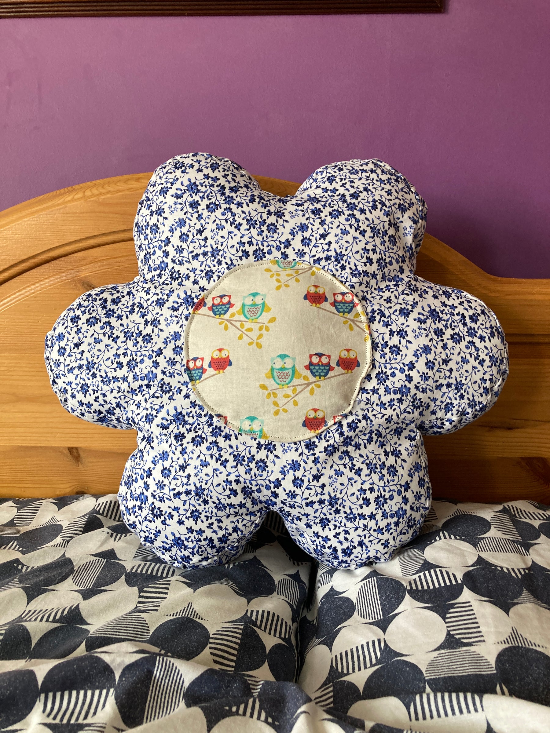 Makayah Flower Pillow Sewing Pattern