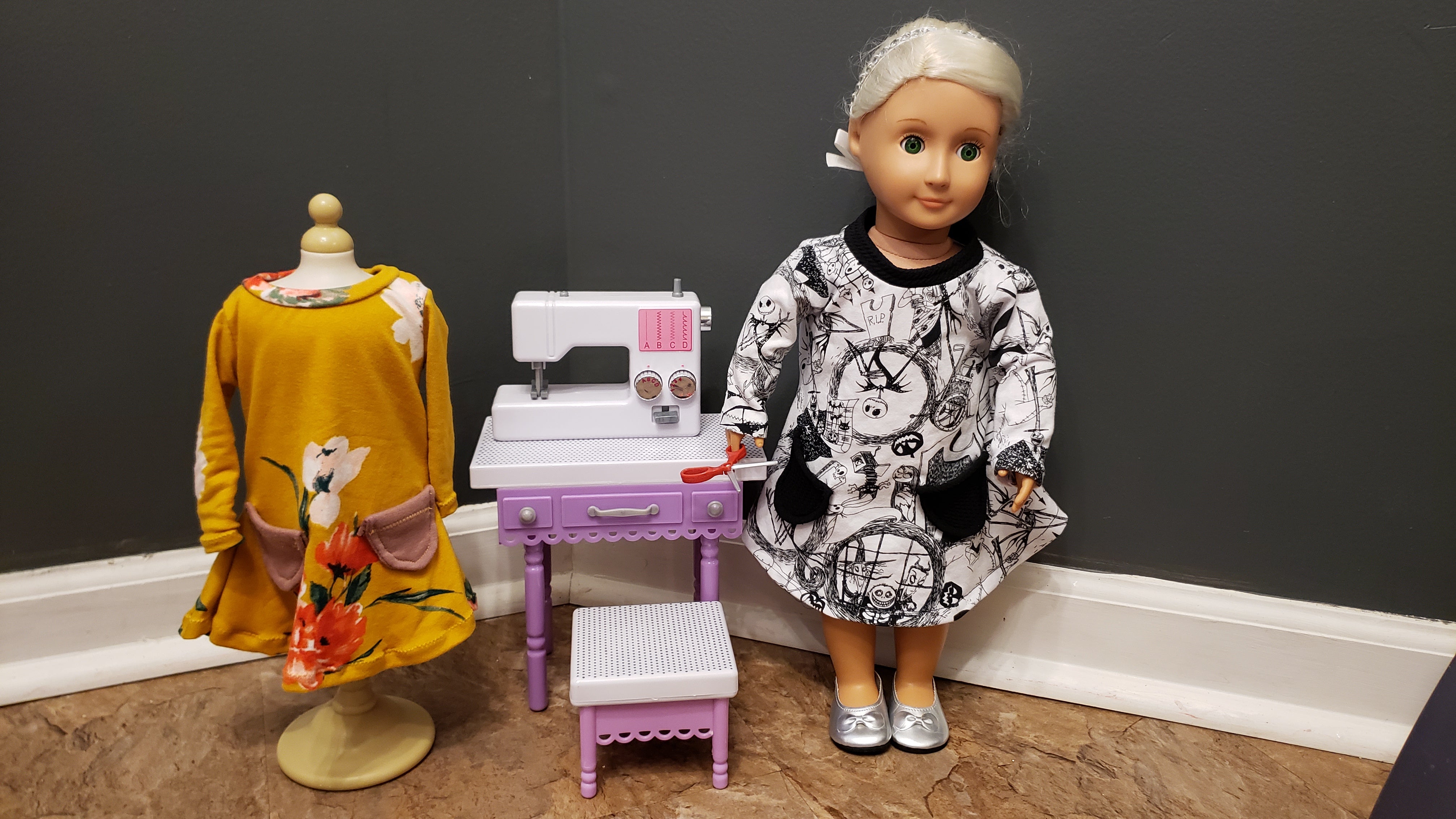 Sweetie Pie Tunic & Dress Doll Pattern