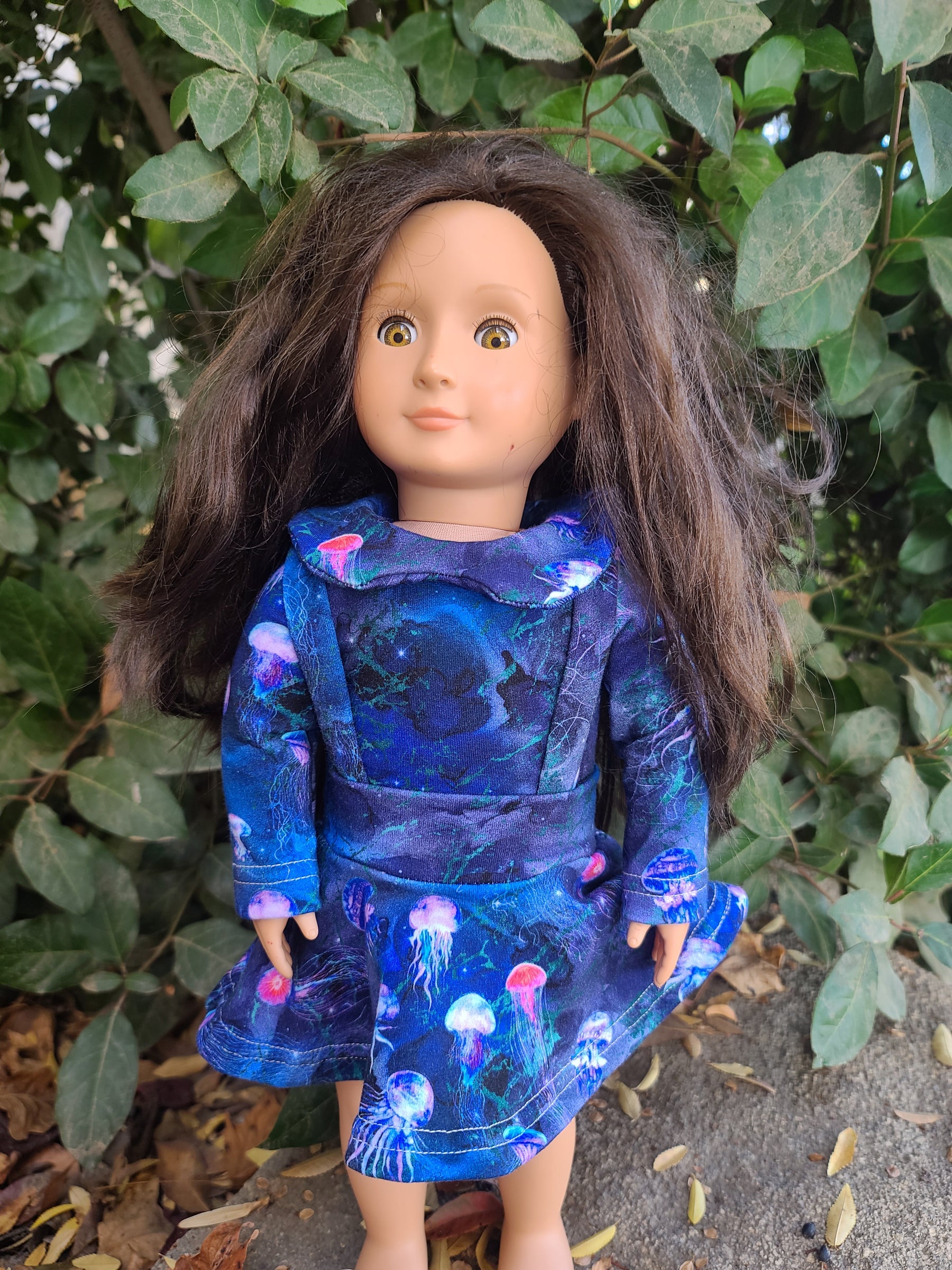 Sitting Pretty Top & Be Smart Jumper Doll Pattern