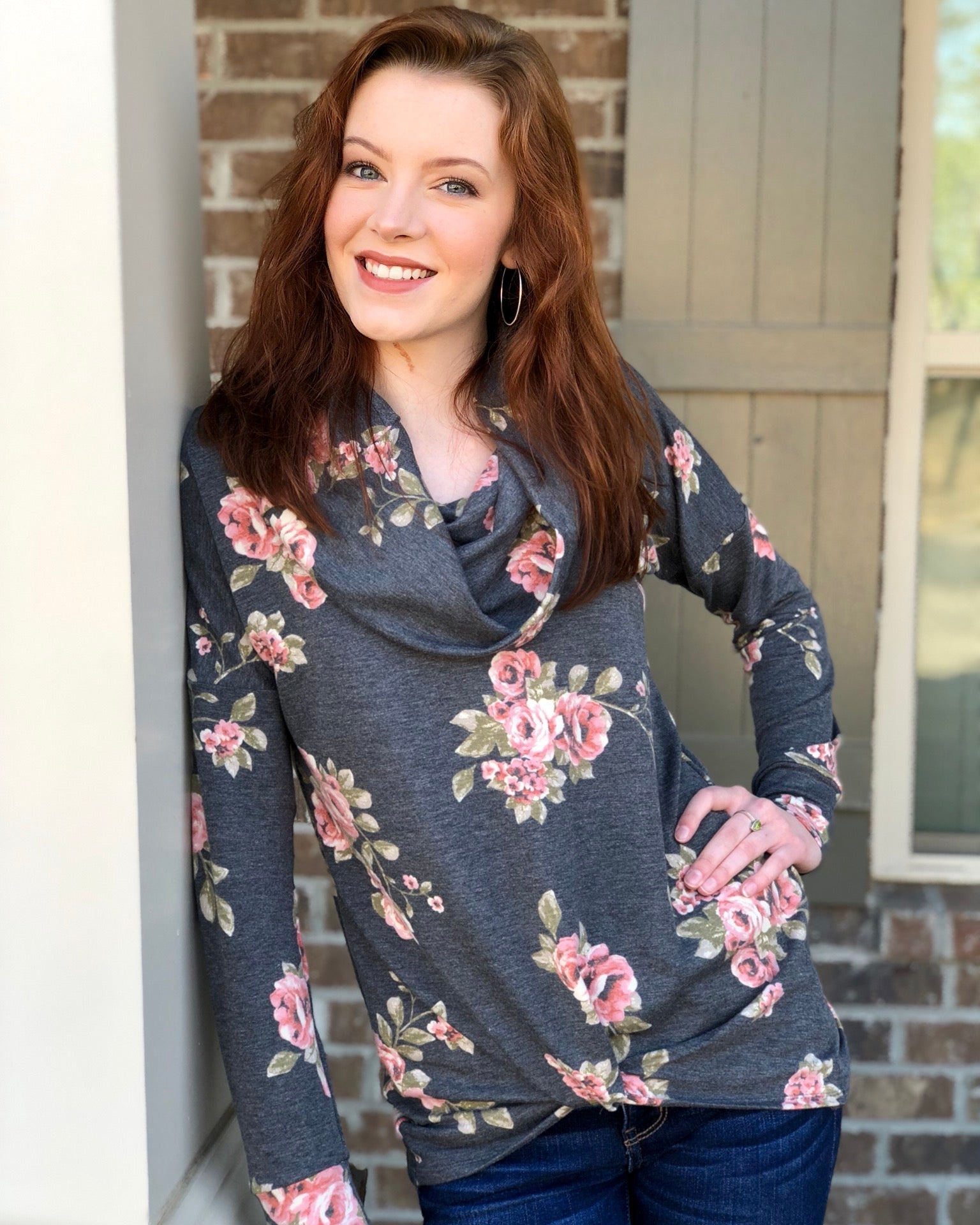 Ellie and Mac Twist It Up Top Sewing pattern for knit fabrics. A0, A4, Letter, Projector files. Sew along video tutorial, color step by step instructions, and pattern hack quides.