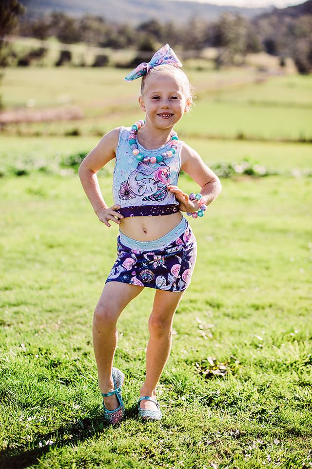 Girls Beach Dreaming Crop Top Pattern - Ellie and Mac, Digital (PDF) Sewing Patterns | USA, Canada, UK, Australia