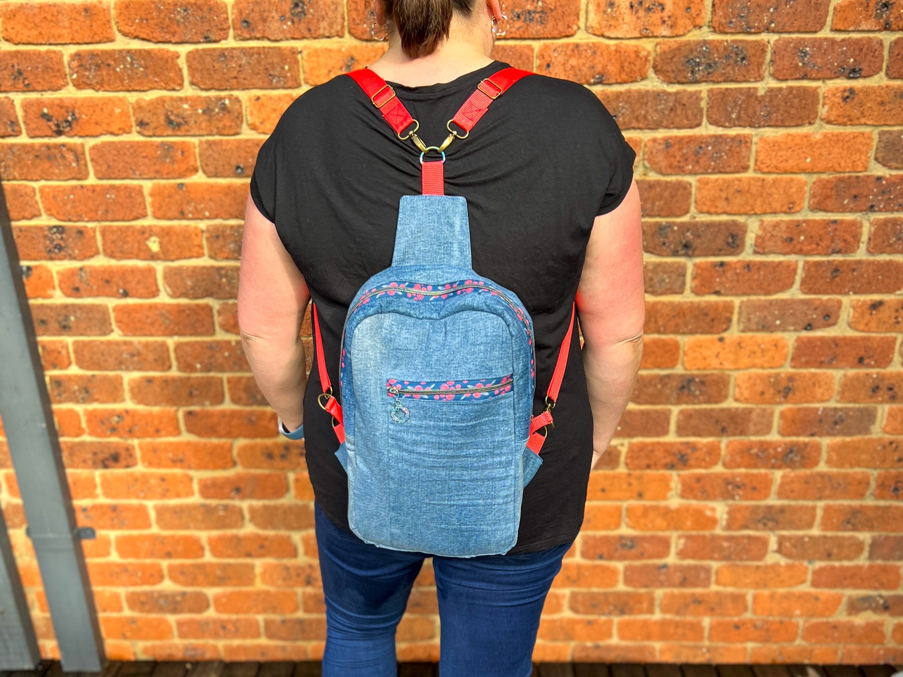 Aged Vintage Brick Wall Messenger Bag