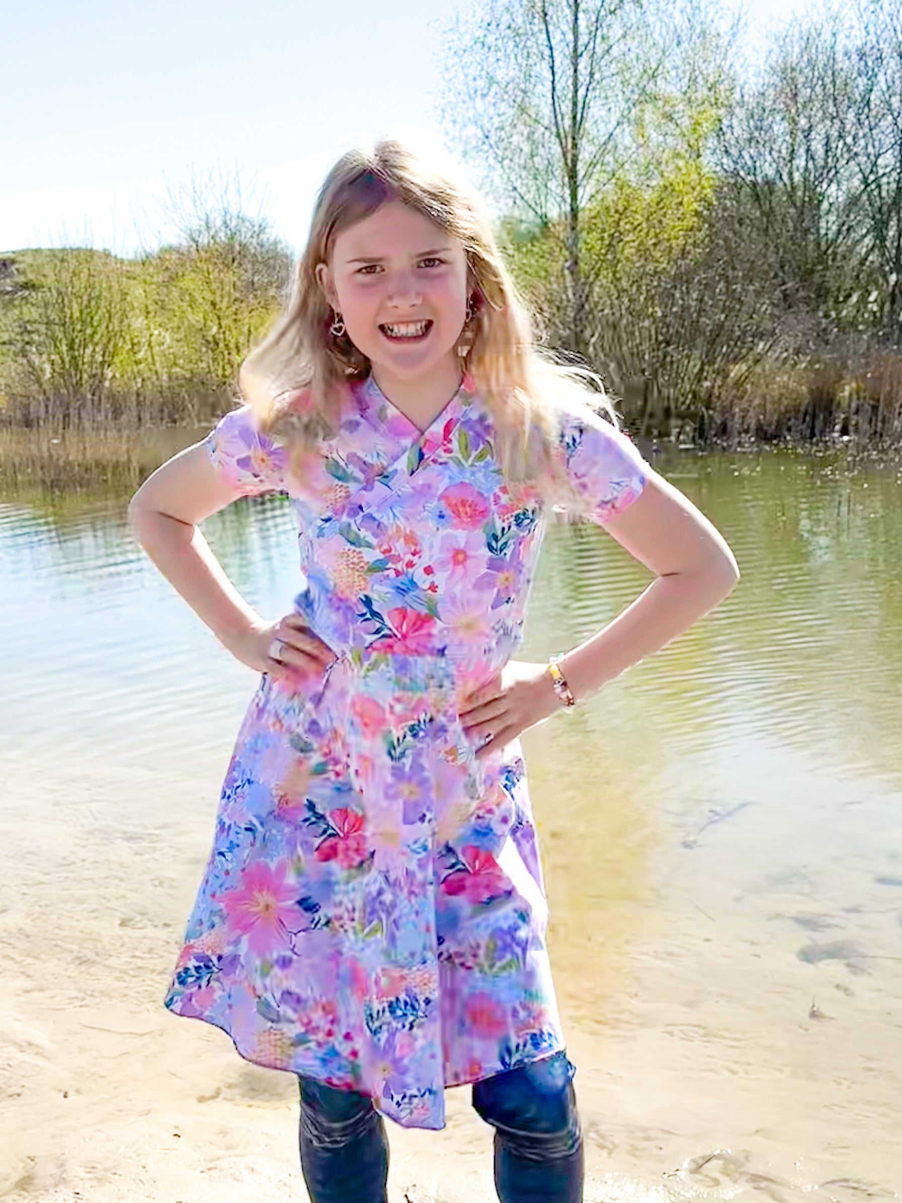 Floral Cotton lycra fabric in the Tres Belle Dress sewing pattern by Ellie and Mac Patterns. Easy for beginners. A0 A4 Letter and Projector files with sew along video tutorial.

Floral cotton lycra knit fabric.