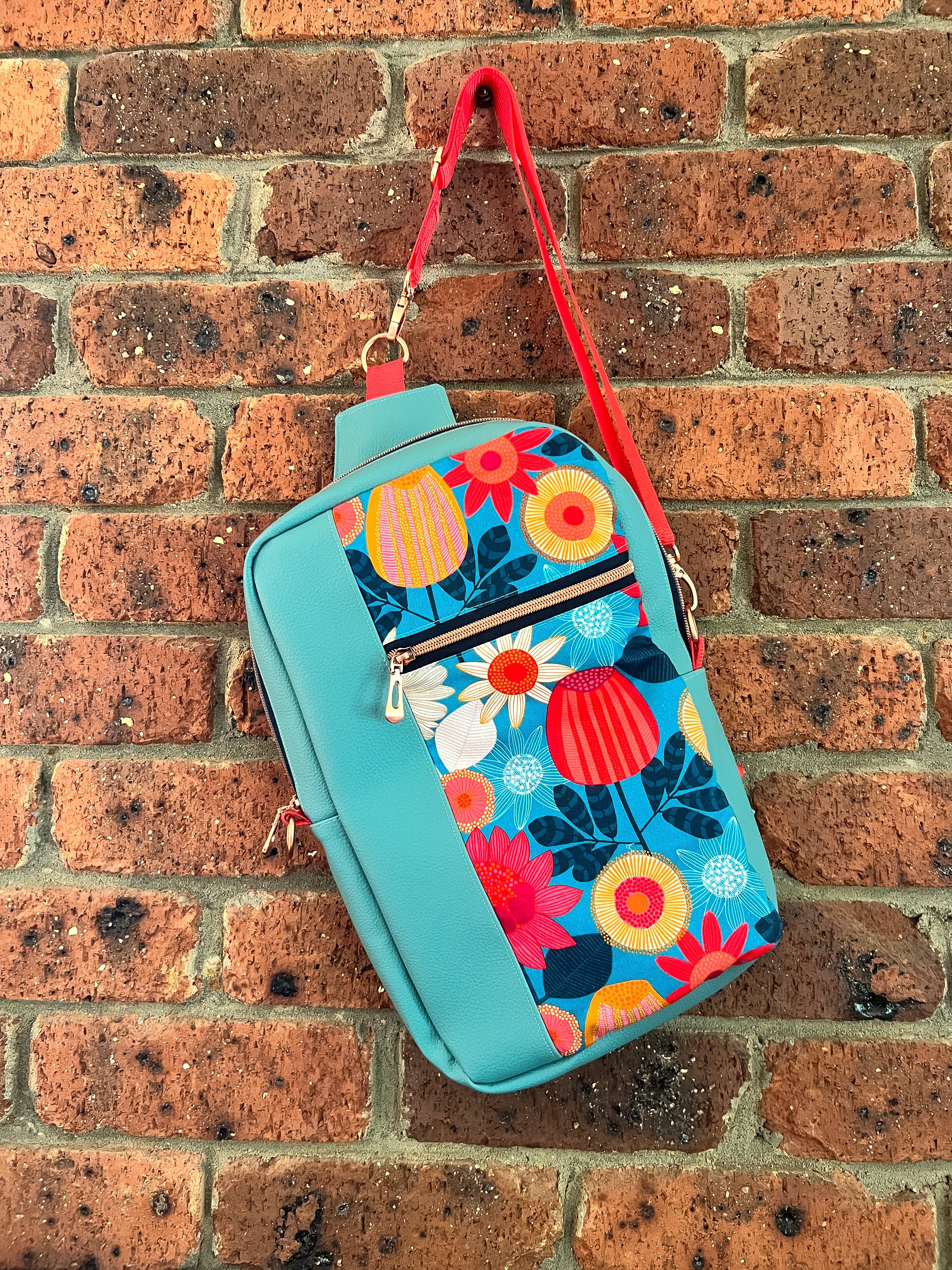Modern Manda Convertible Bag Pattern