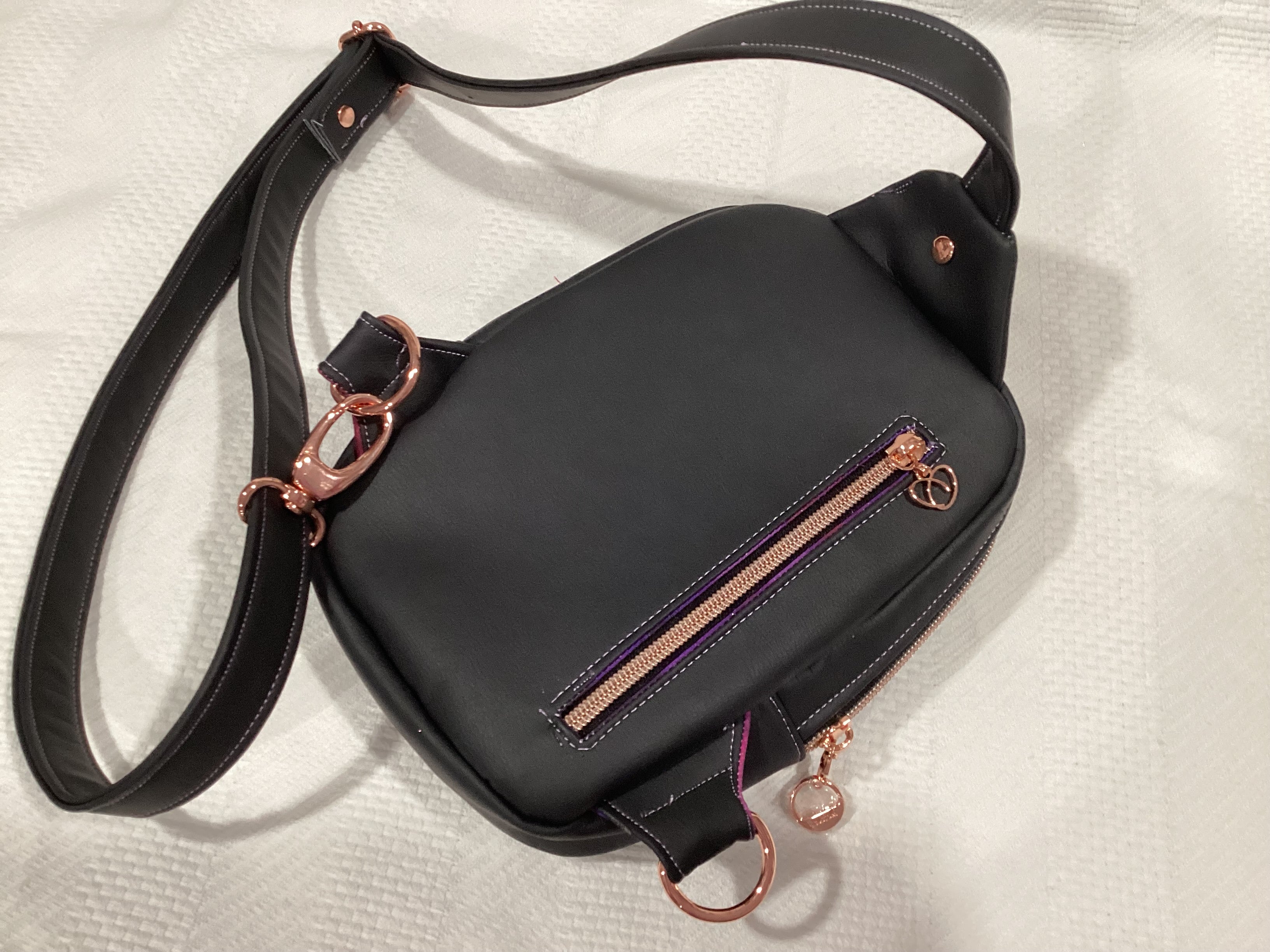 Callie Casual Carry Sling Bag Sewing Pattern