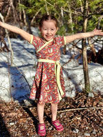 Cute summer dress for kids. Easy sewing patterns for beginners. Knit dress pattern. Short banded sleeves with sash.