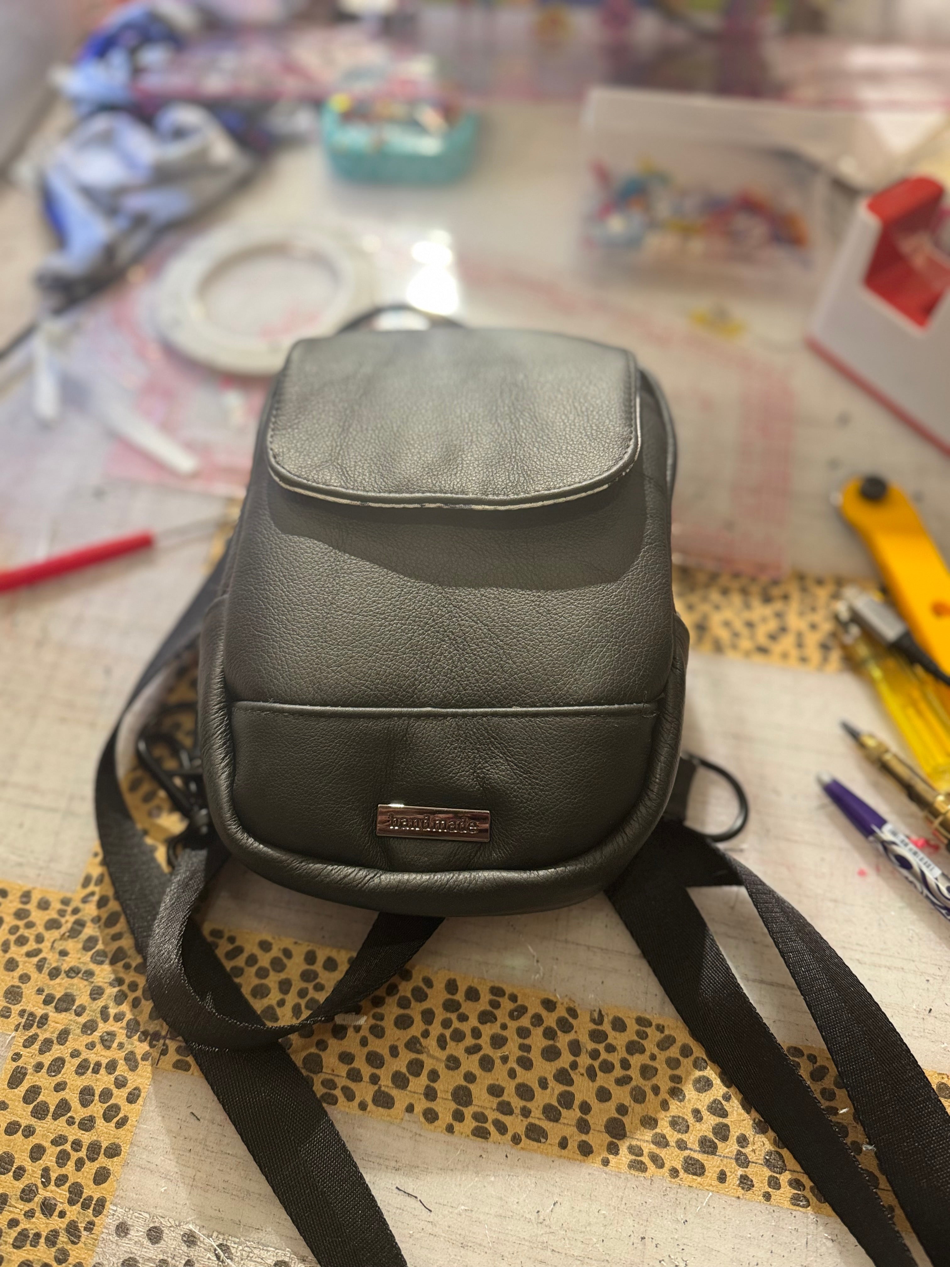 Callie Casual Carry Sling Bag Sewing Pattern