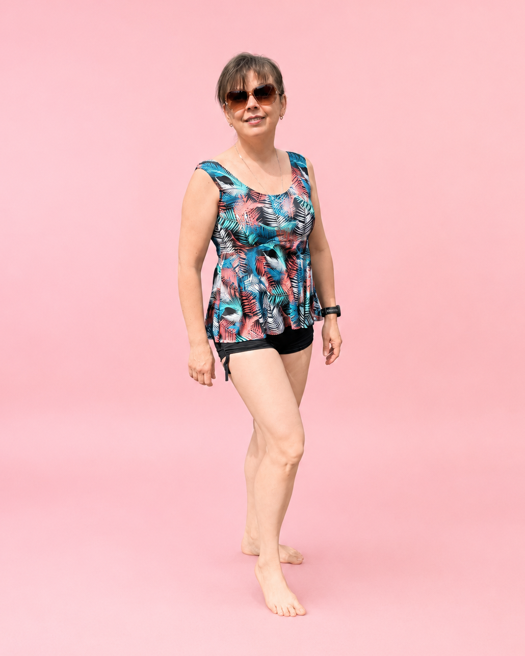 Modest Tankini and Ruched Shorts sewing pattern by Ellie and Mac PDF sewing patterns. Sizes xxs - 6xl included. Projector file, A0 file, A4 print file, Letter print file, video sew along tutorial, color photo step-by-step instructions, and fit alteration instructions included.