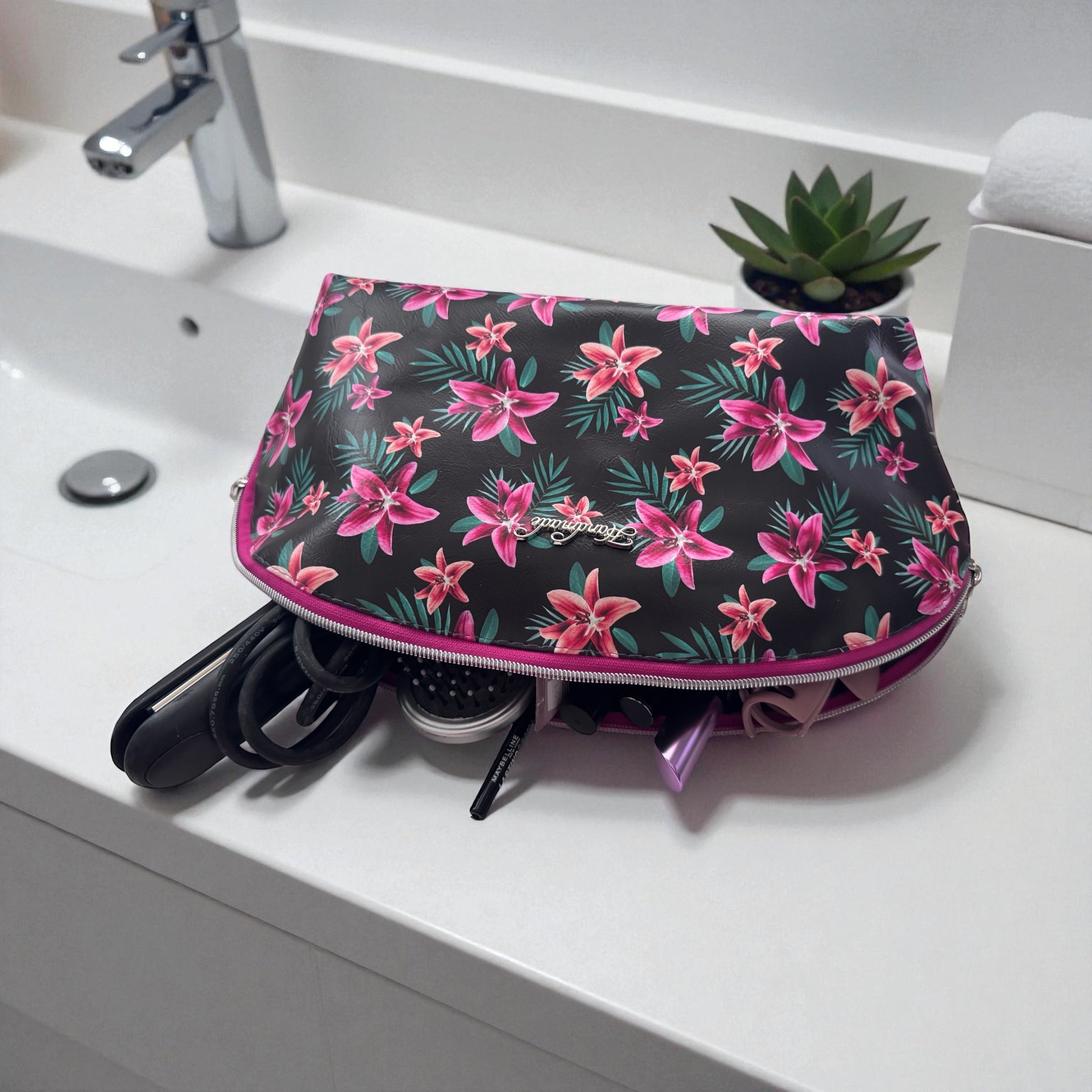 Tessa Toiletry Pouch Sewing Pattern