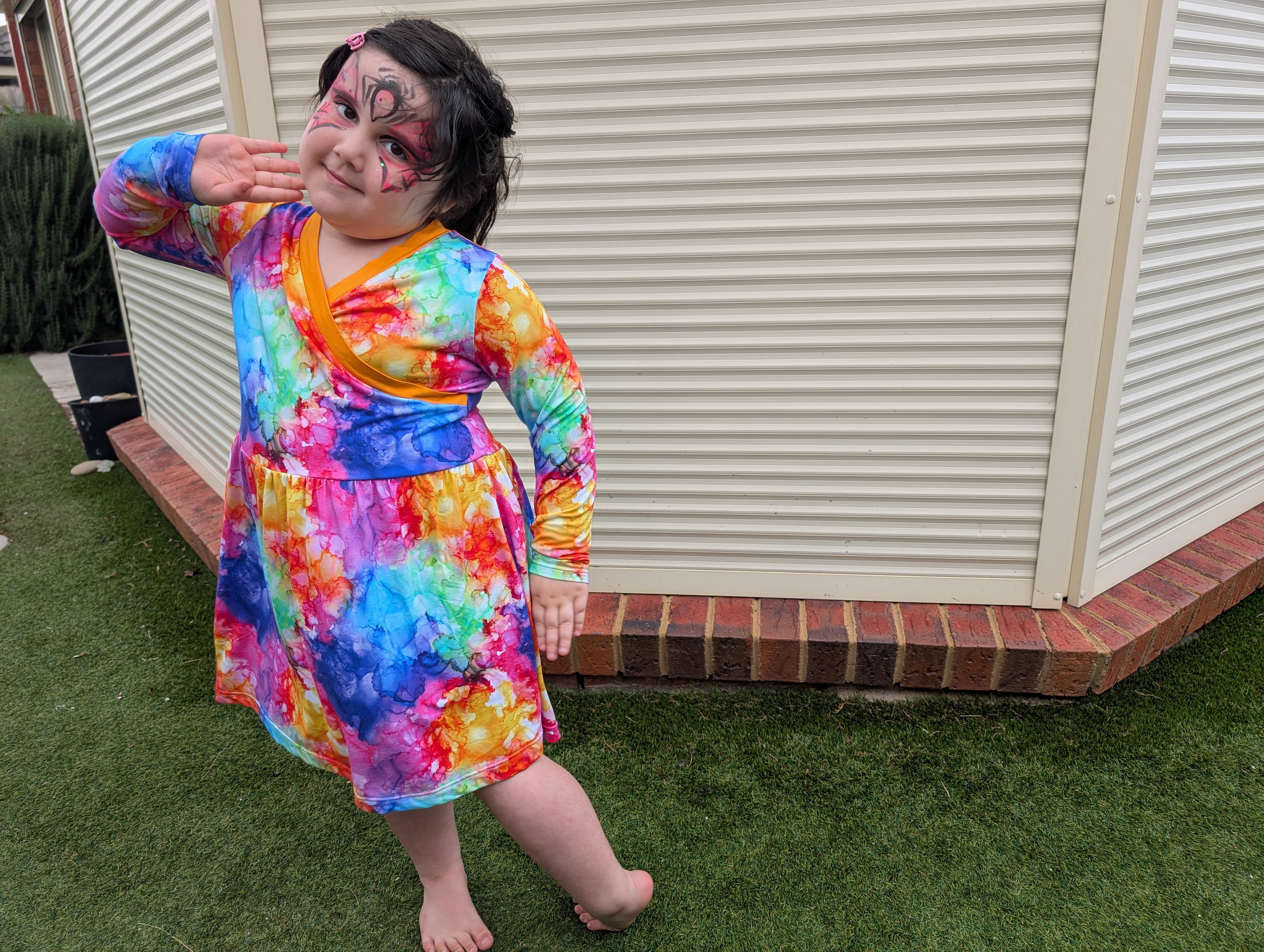 Tie Dye Long sleeve dress for kids. sizes 12 months - teen 18. Fast sewing projects. Sewing inspiration. 
