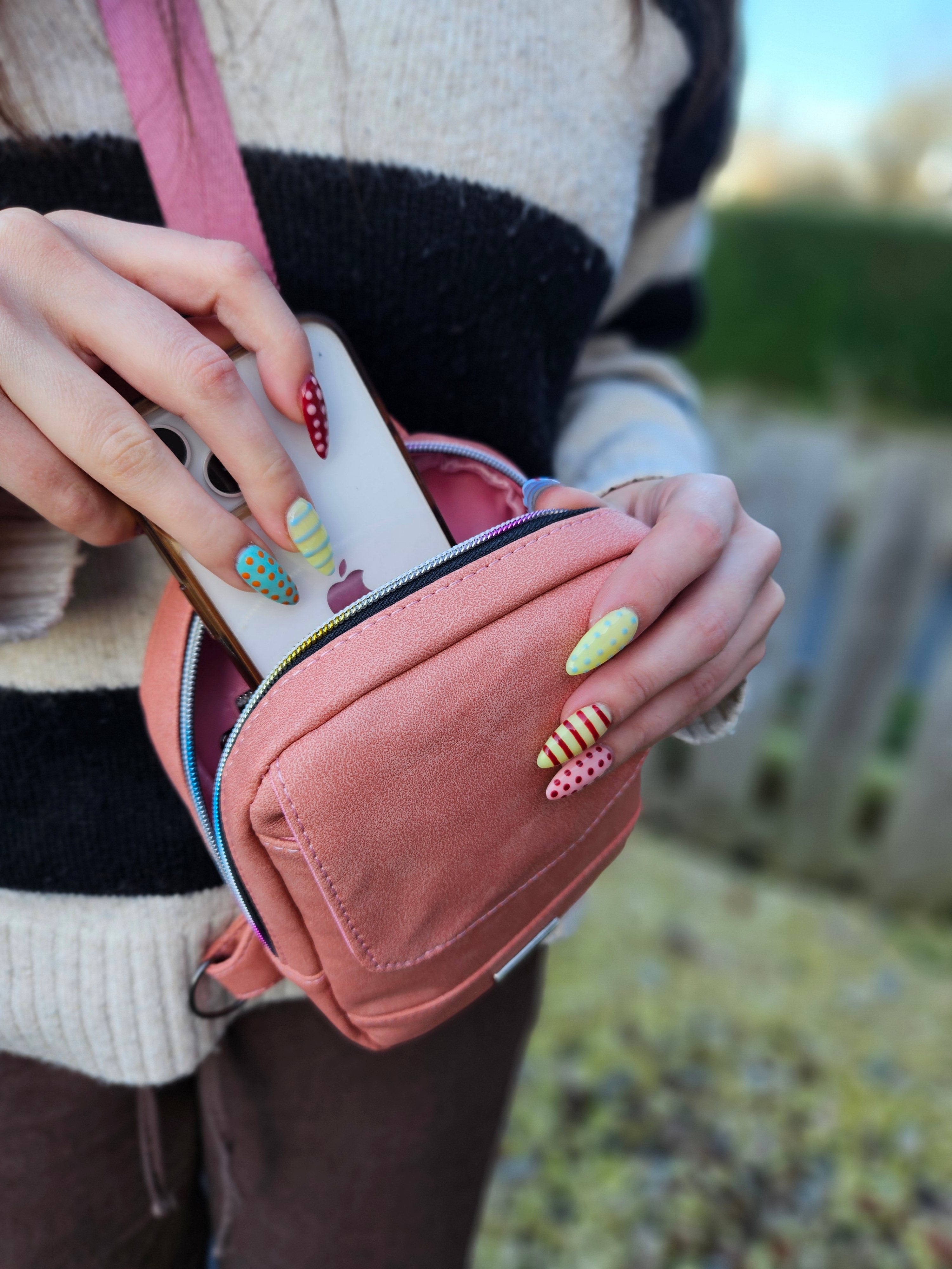 Callie Casual Carry Sling Bag Sewing Pattern