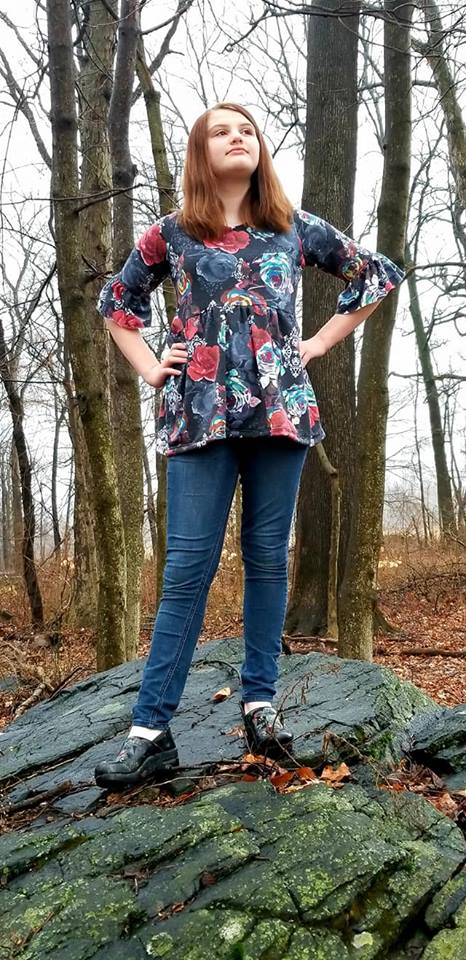 Women's Memphis Top Pattern - Ellie and Mac, Digital (PDF) Sewing Patterns | USA, Canada, UK, Australia