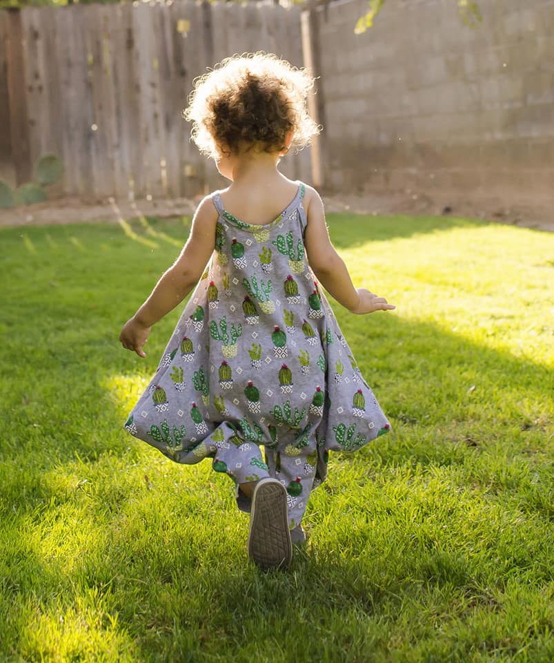 Girl's Vacation Romper Pattern - Ellie and Mac, Digital (PDF) Sewing Patterns | USA, Canada, UK, Australia