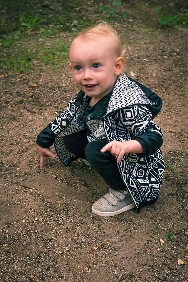 Unisex Zip It Jacket Pattern - Ellie and Mac, Digital (PDF) Sewing Patterns | USA, Canada, UK, Australia