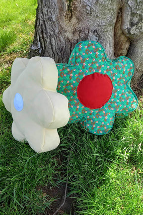 Makayah Flower Pillow Sewing Pattern