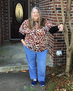 Easy tee sewing pattern for knit fabrics