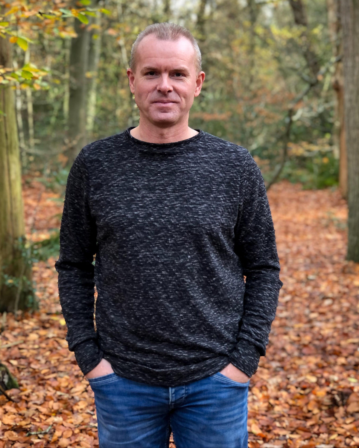 Ellie and Mac Sewing Pattern for Mens Long Sleeve Tee