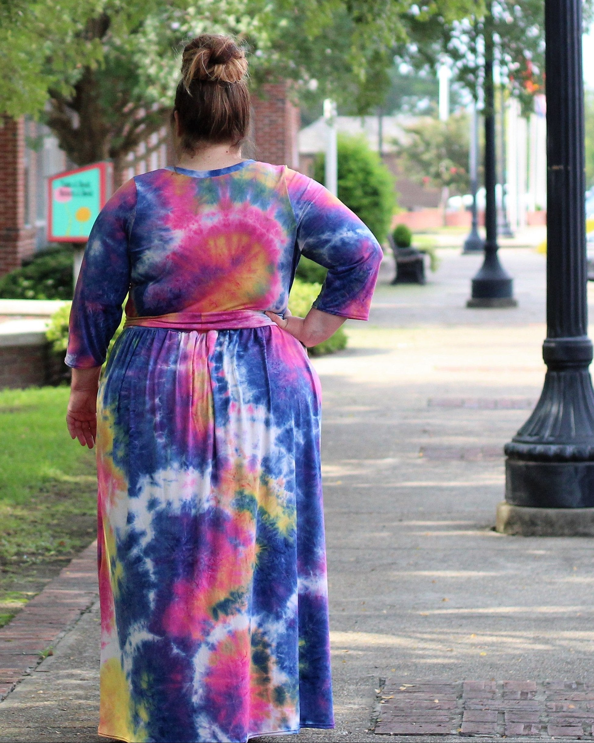 Tres belle wrap dress sewing pattern. 3/4 sleeves and maxi dress length. Stretch fabric sewing pattern.