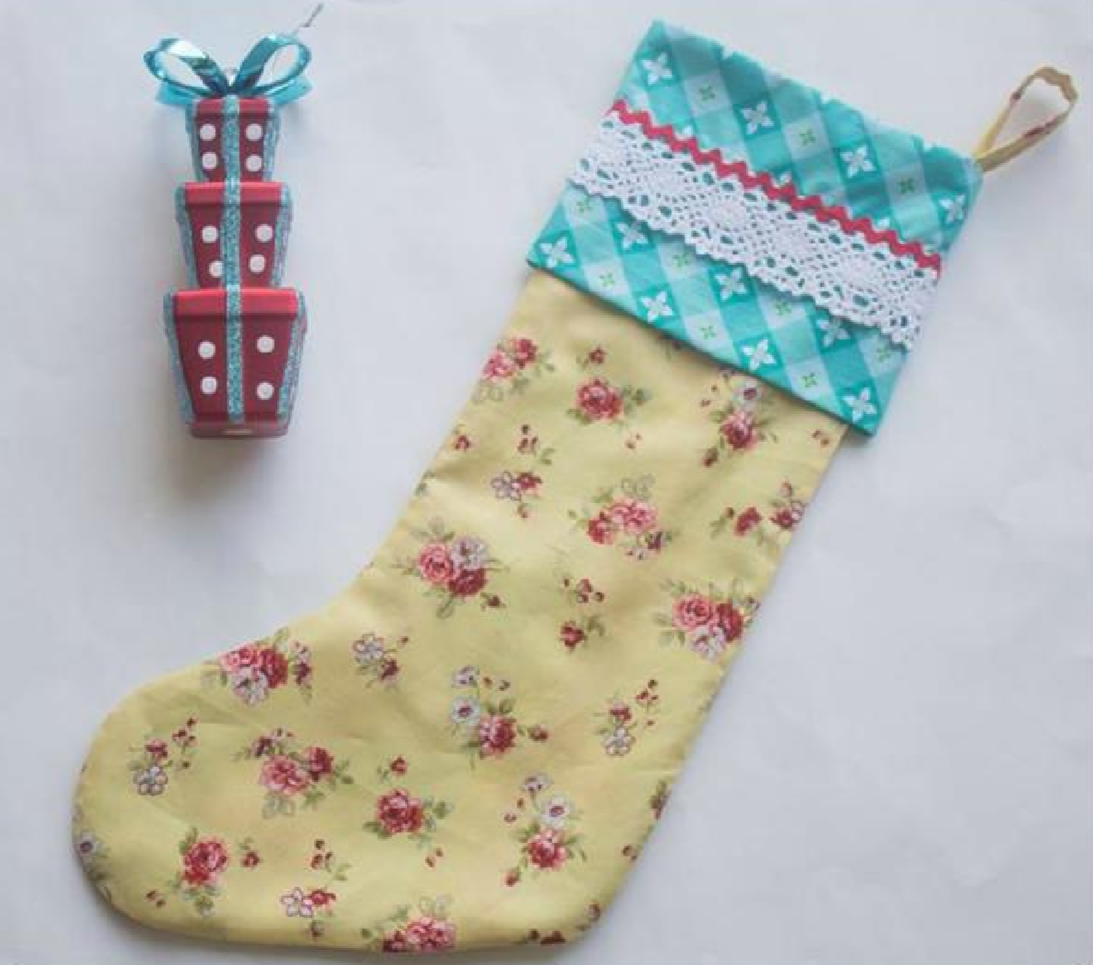 Merry & Bright Stocking Pattern