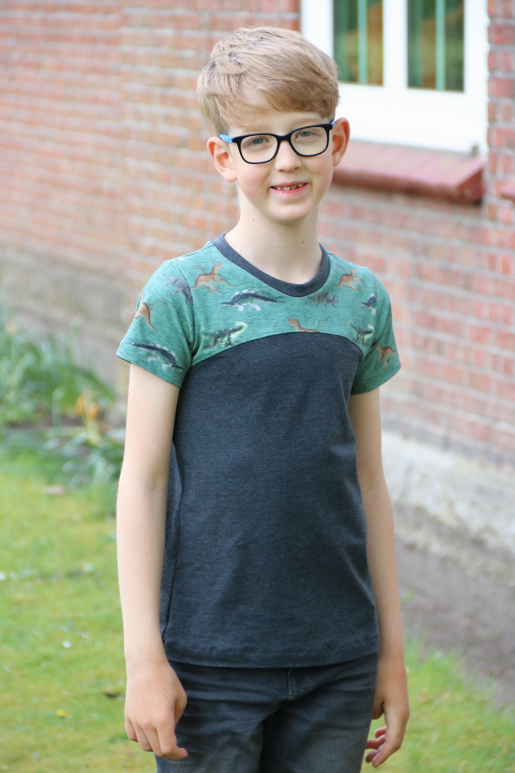 Discovery tee clearance