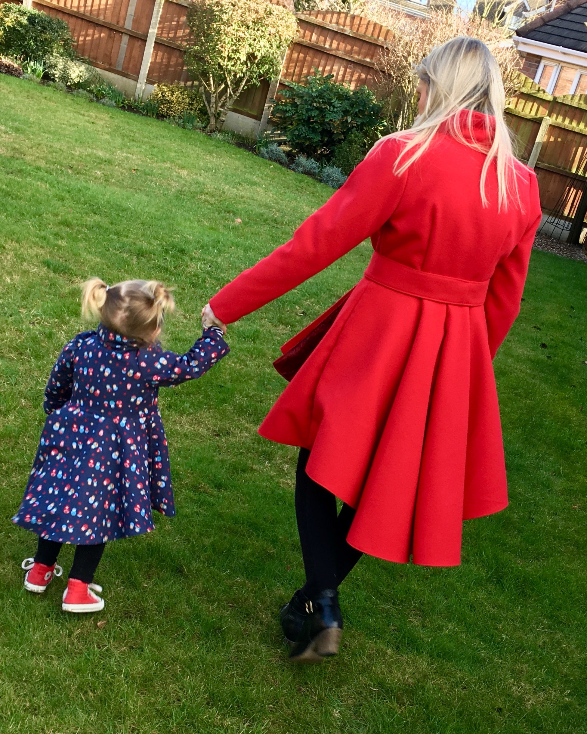 Make matching jackets with our PDF sewing patterns for women, men, and kids. Easy sewing tutorials with video sew alongs and instant download. 