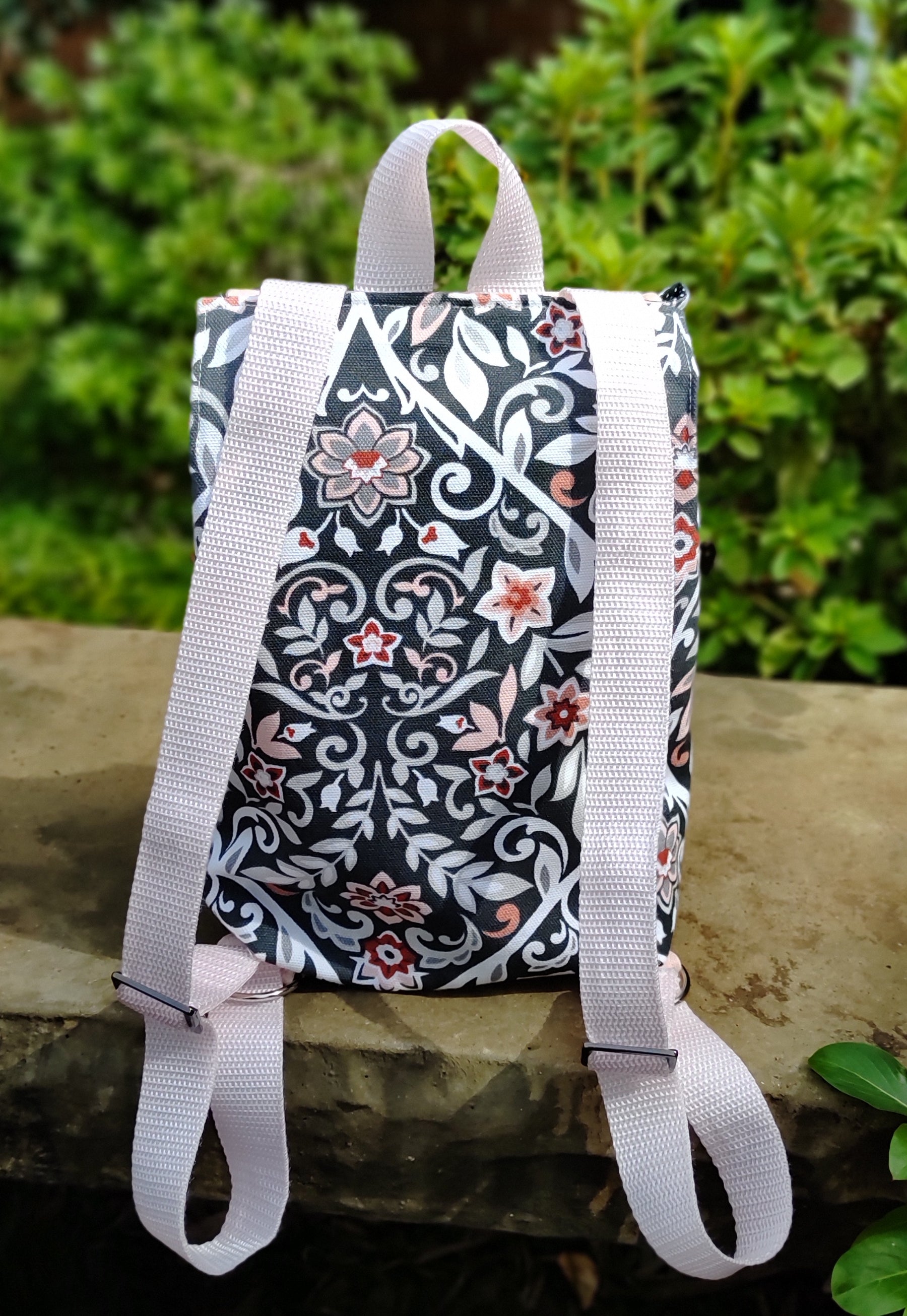 DIY Convertible Backpack Tote Bag Free Sewing Pattern